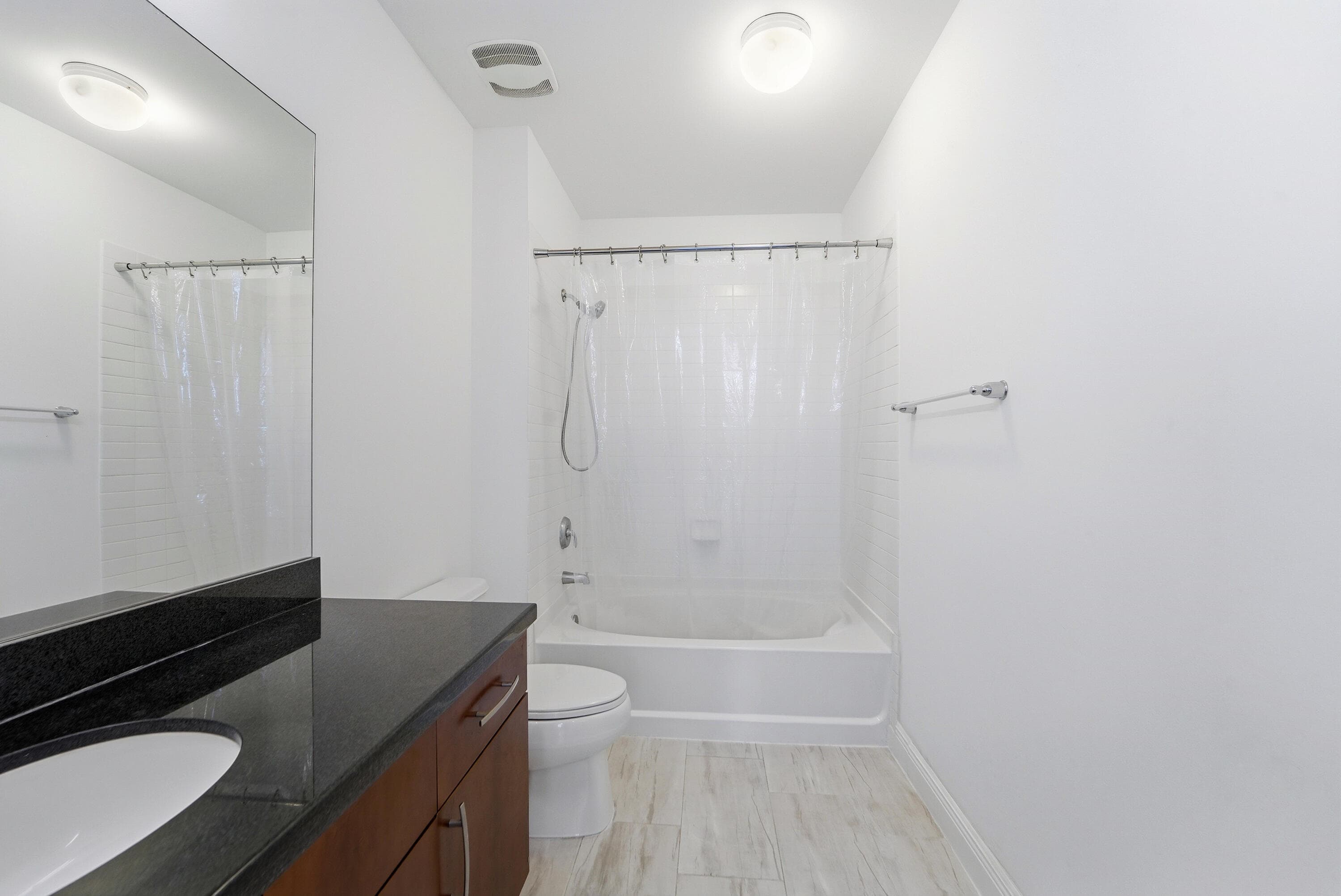 300 S Australian Avenue 919, West Palm Beach, FL 33401 — photo 14 of 76