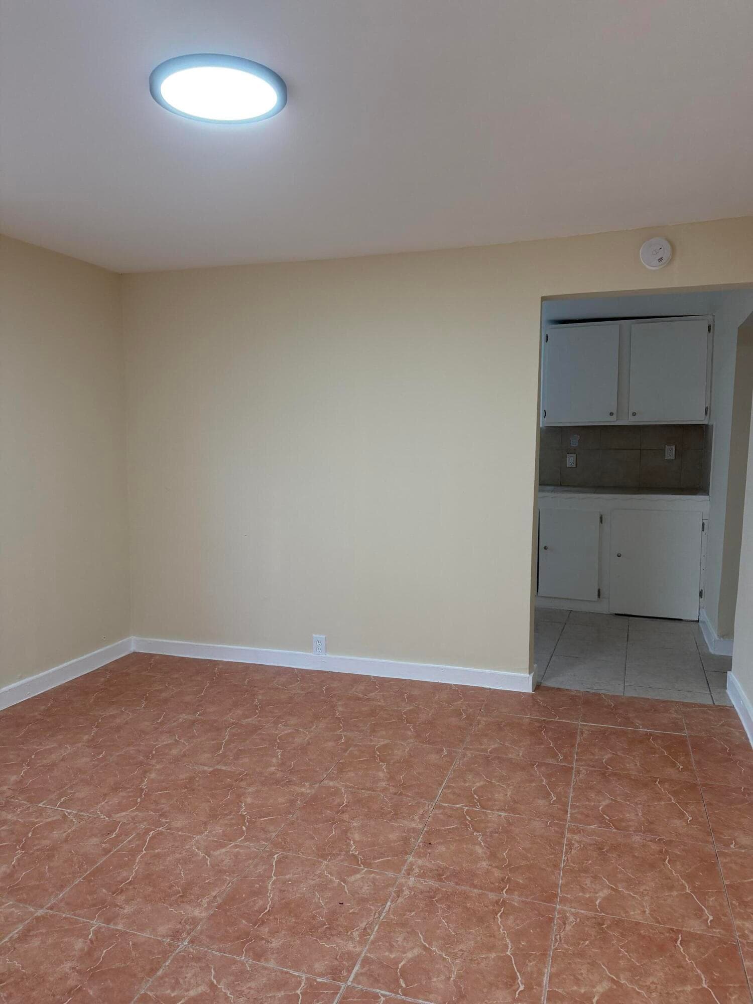 1018 Adams Street E, West Palm Beach, FL 33407 — photo 4 of 8