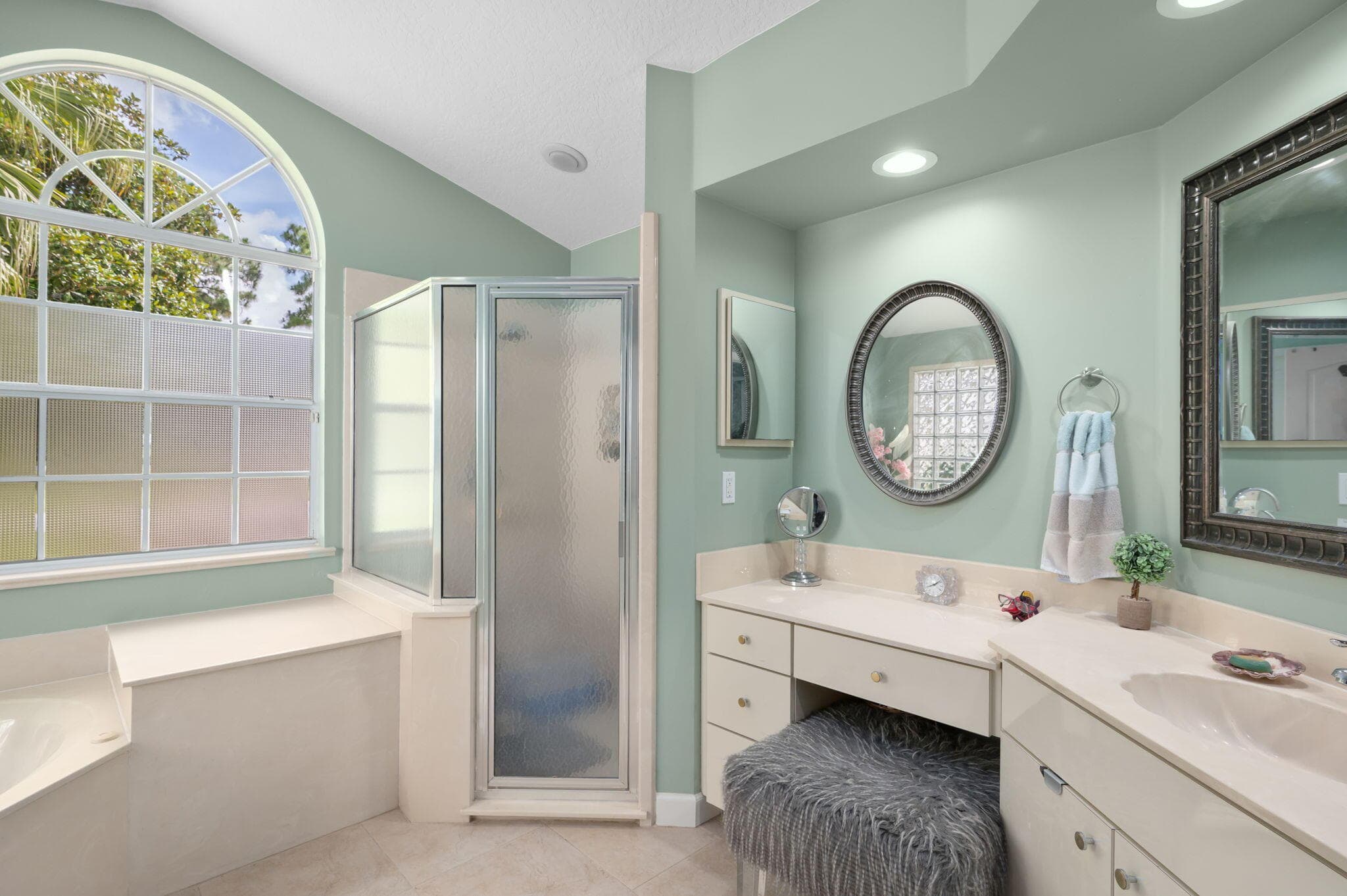 1306 SW Cottonwood Cove, Port St. Lucie, FL 34986 — photo 14 of 40