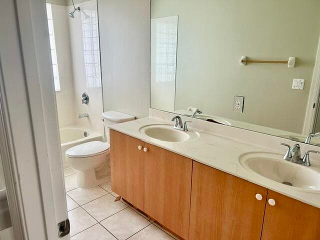 541 Alejandro Lane, West Palm Beach, FL 33413 — photo 14 of 31