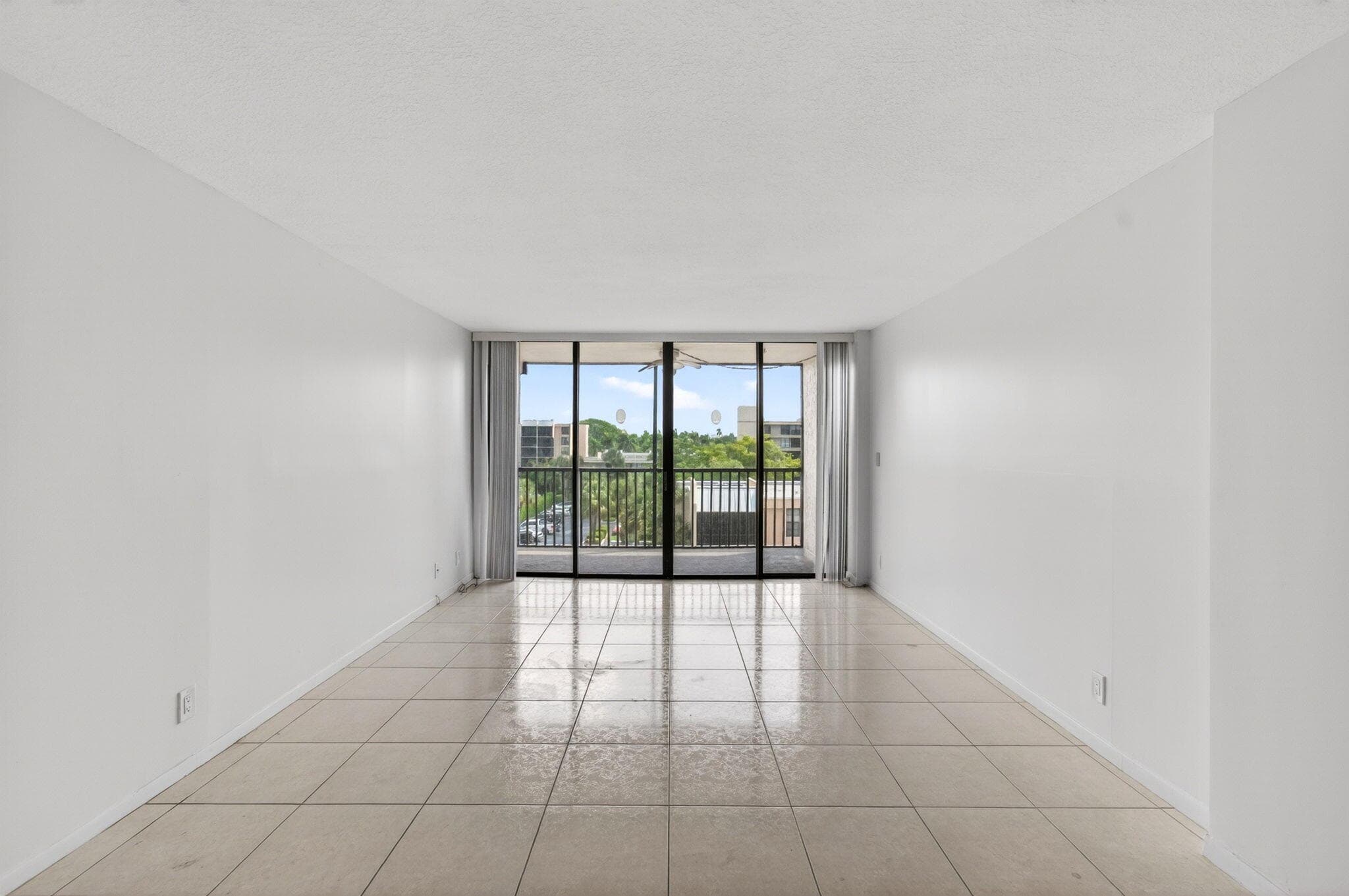 12 Royal Palm Way 501, Boca Raton, FL 33432 — photo 22 of 53