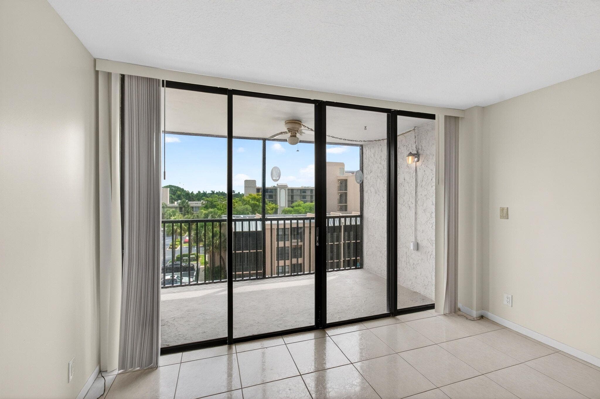 12 Royal Palm Way 501, Boca Raton, FL 33432 — photo 23 of 53