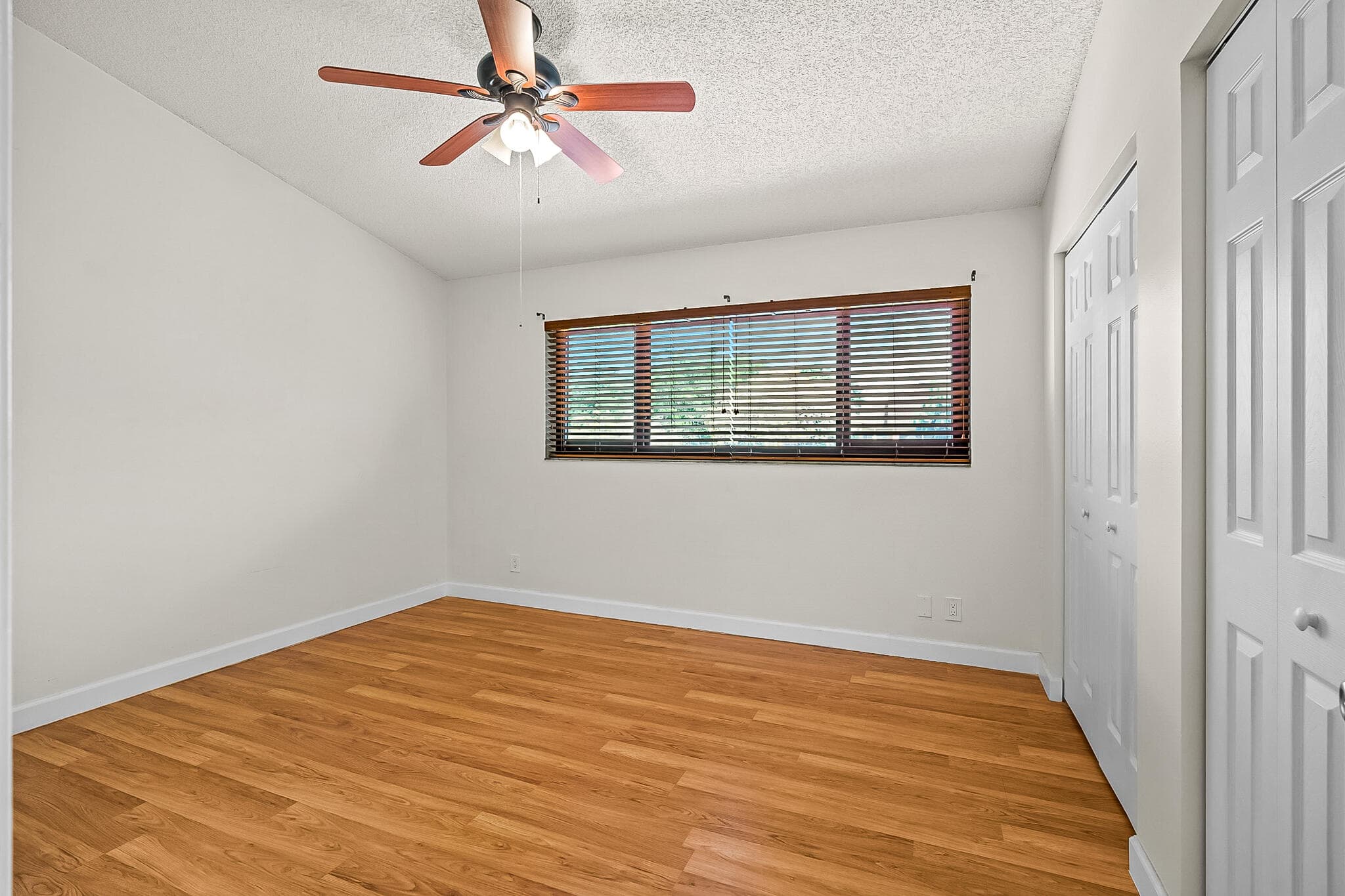 2700 S Oakland Forest Drive 305, Oakland Park, FL 33309 — photo 24 of 41