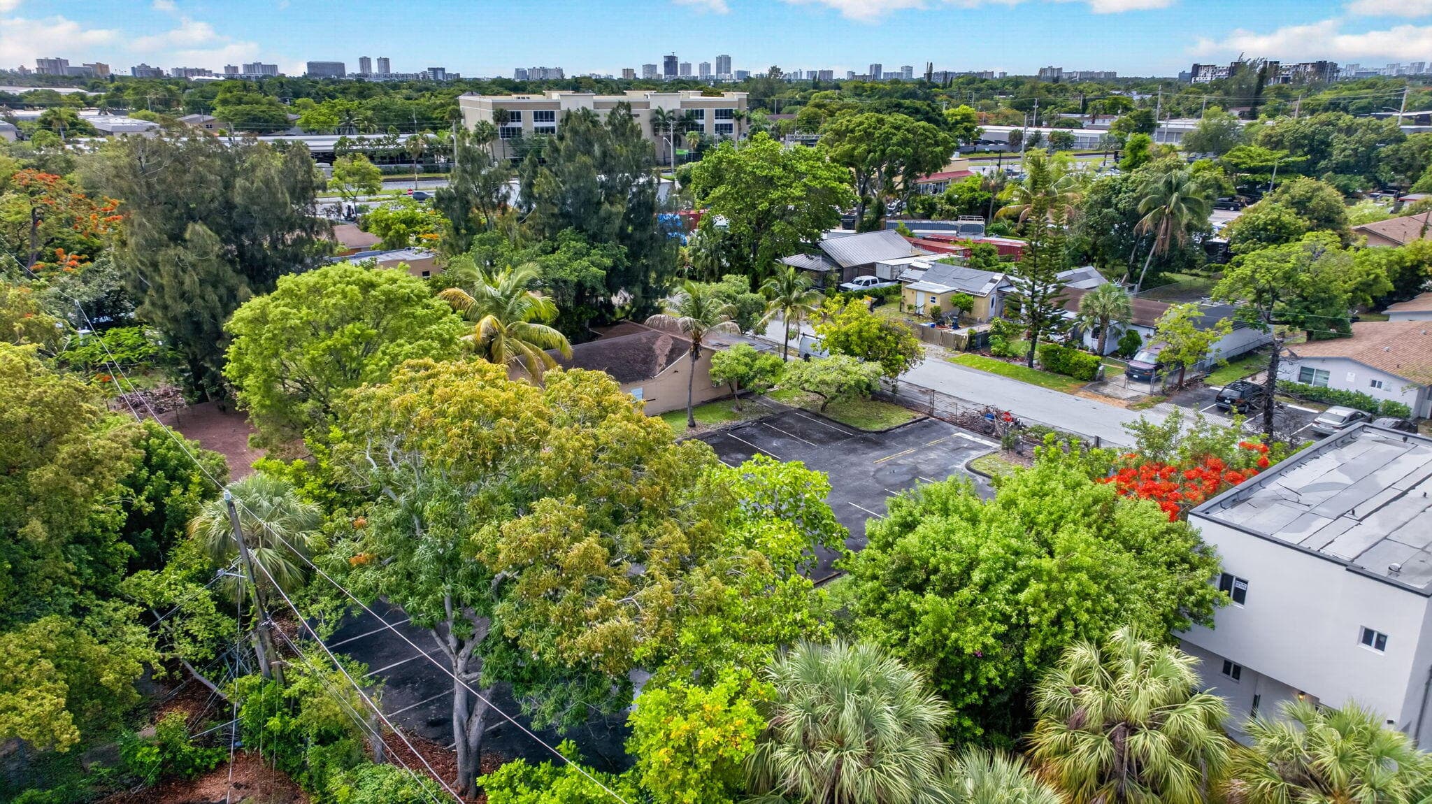 129 NW 11th Street, Pompano Beach, FL 33060 — photo 2 of 23