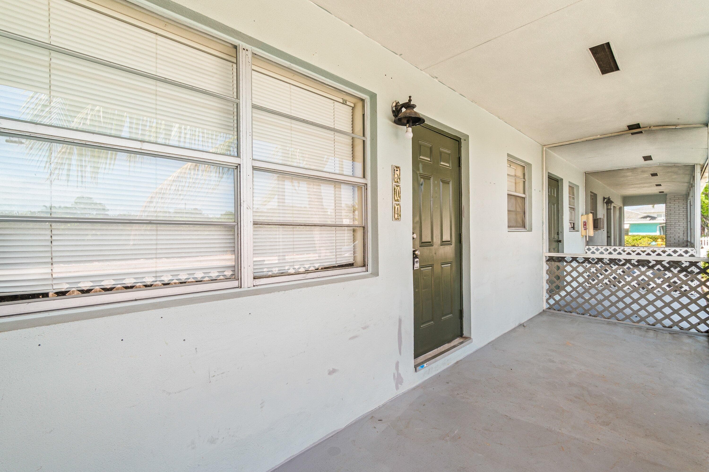 504 9th Avenue N 508, Lake Worth Beach, FL 33460 — photo 6 of 22