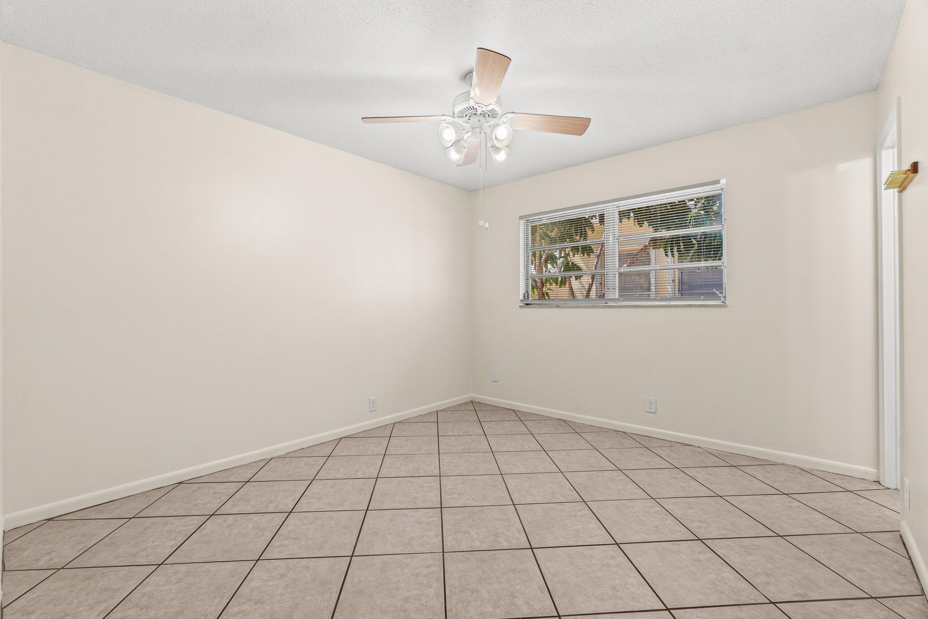 504 9th Avenue N 508, Lake Worth Beach, FL 33460 — photo 16 of 22
