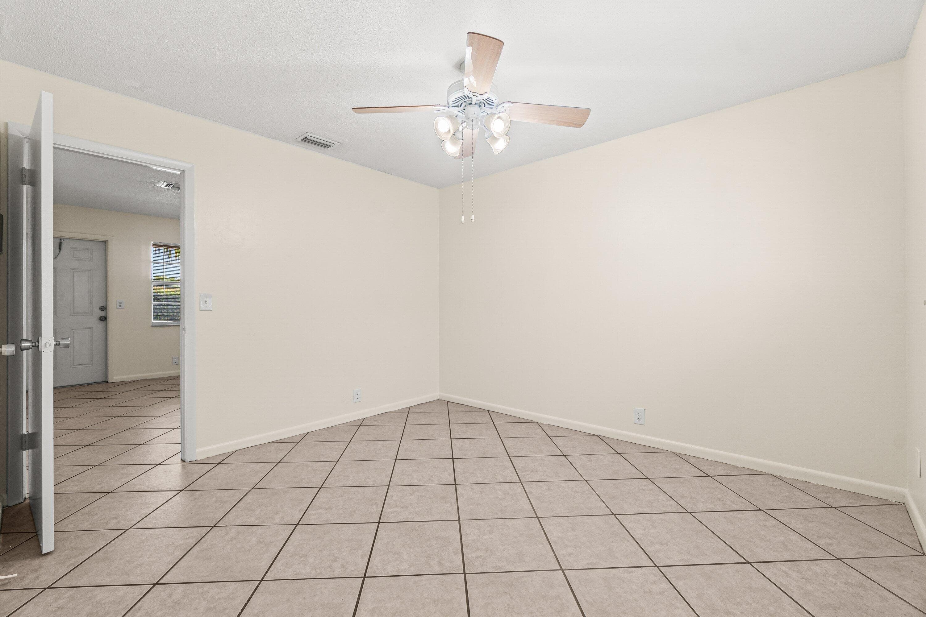 504 9th Avenue N 508, Lake Worth Beach, FL 33460 — photo 19 of 22
