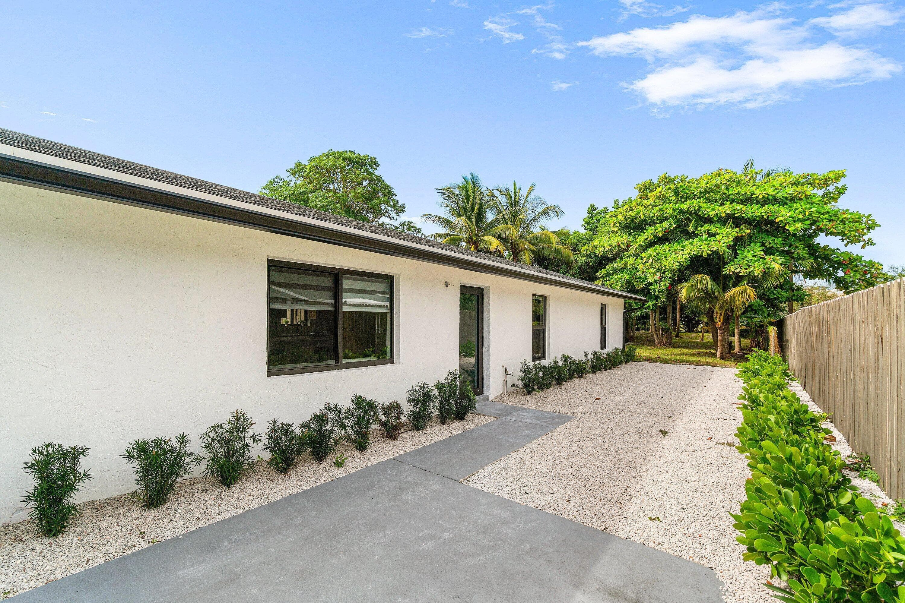608 SE 2nd Avenue, Delray Beach, FL 33483 — photo 43 of 56