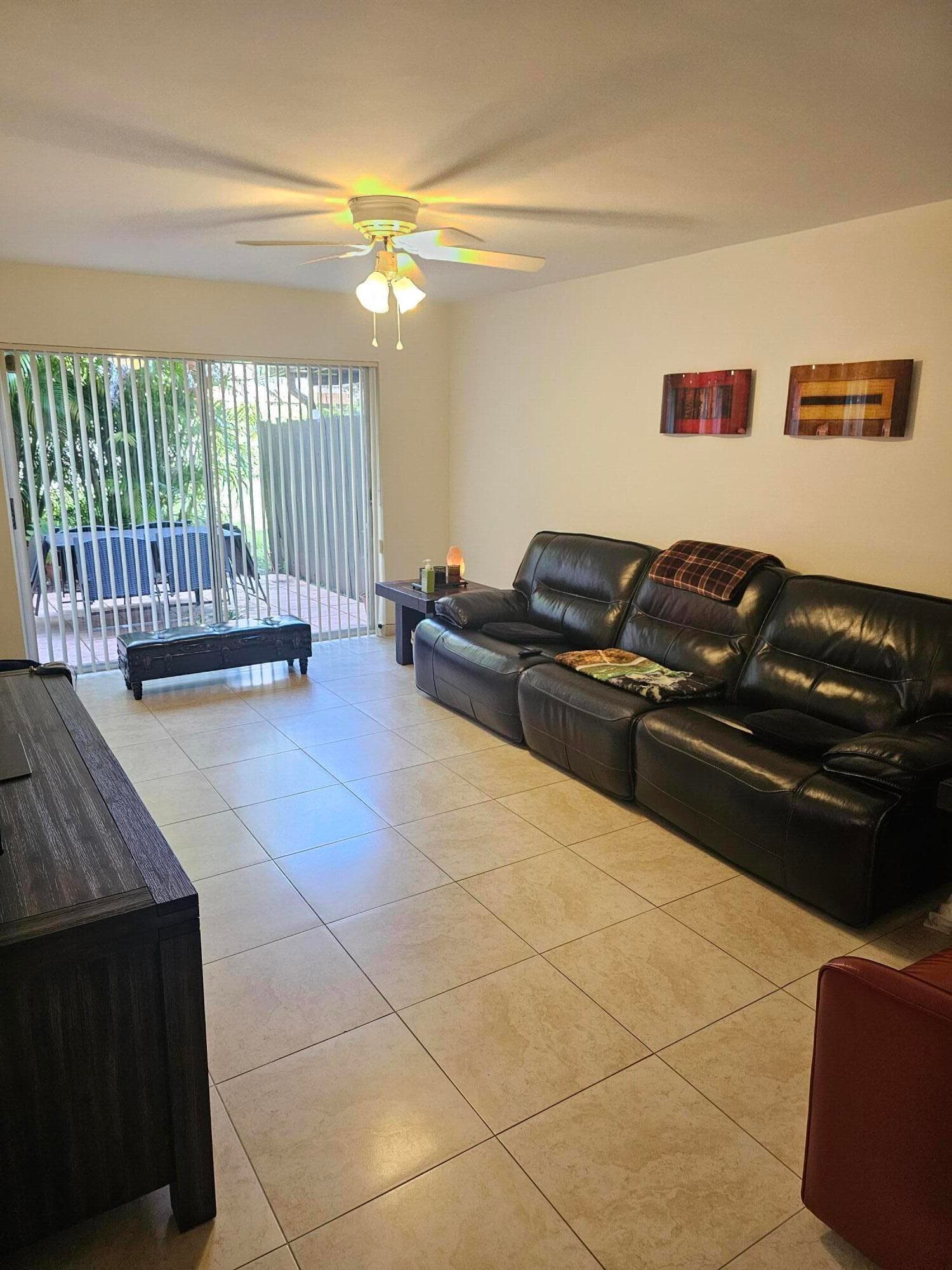 1412 SW 110th Way, Davie, FL 33324 — photo 5 of 29