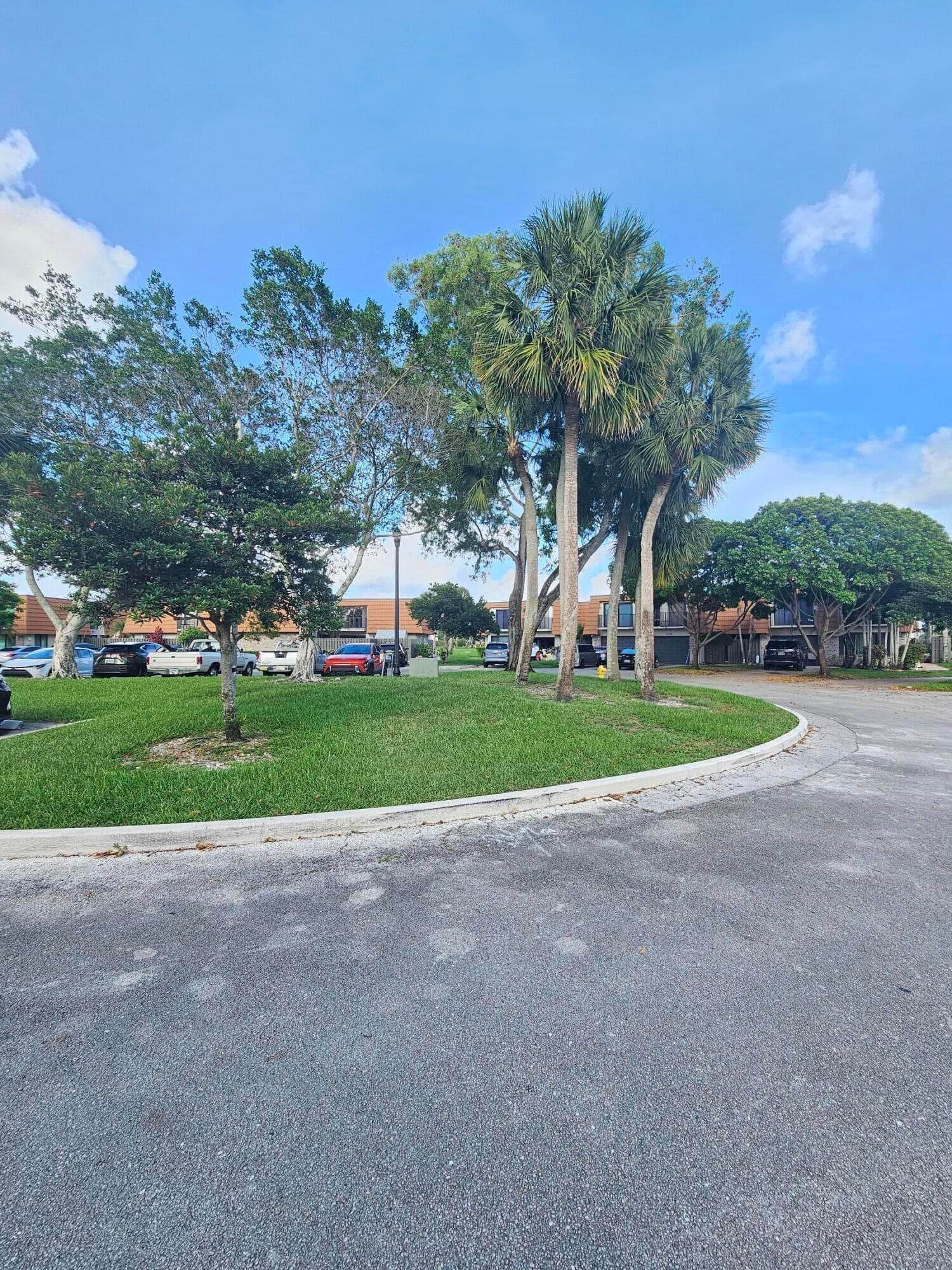 1412 SW 110th Way, Davie, FL 33324 — photo 20 of 29