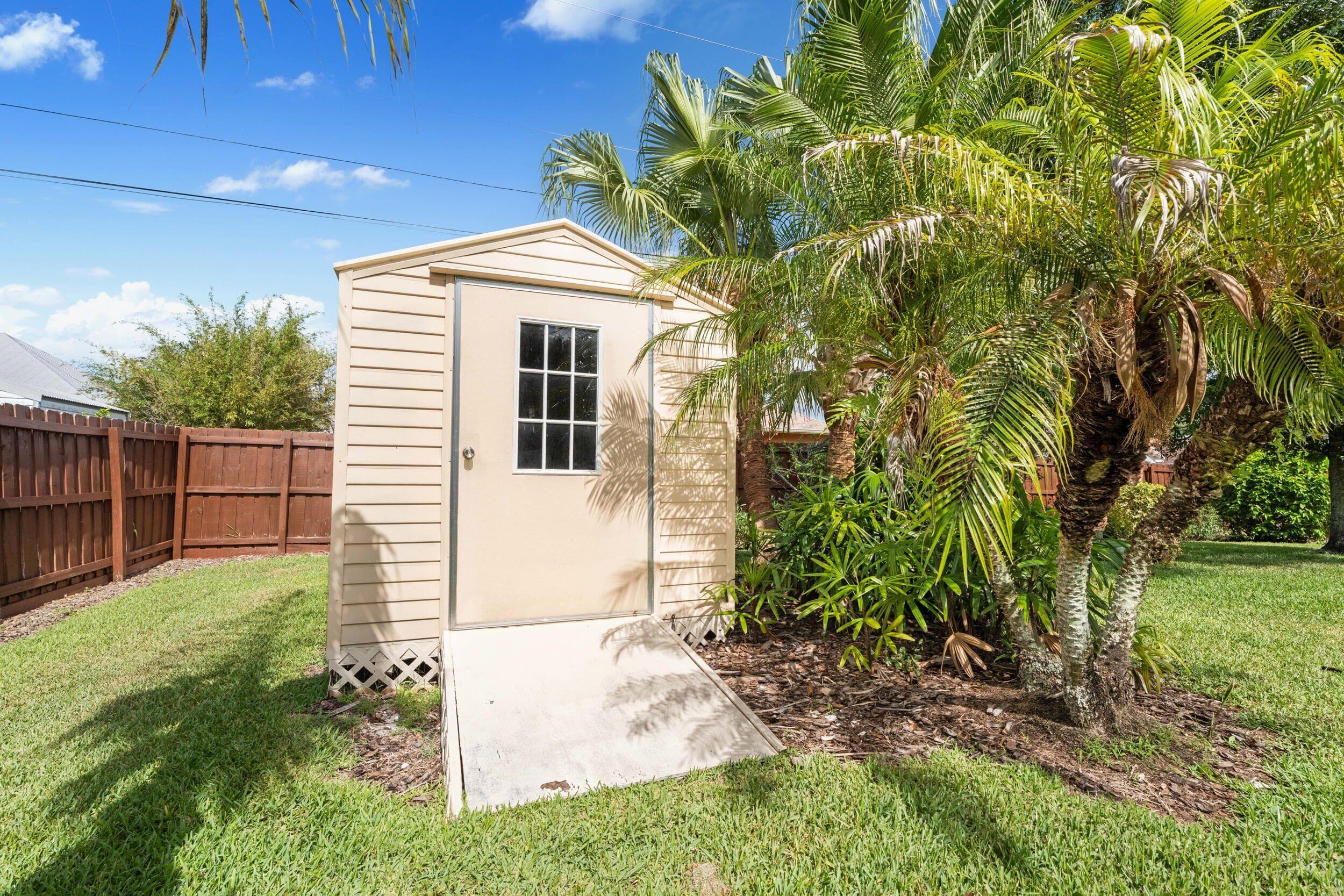 4652 SW Alpha Street, Port St. Lucie, FL 34953 — photo 26 of 36