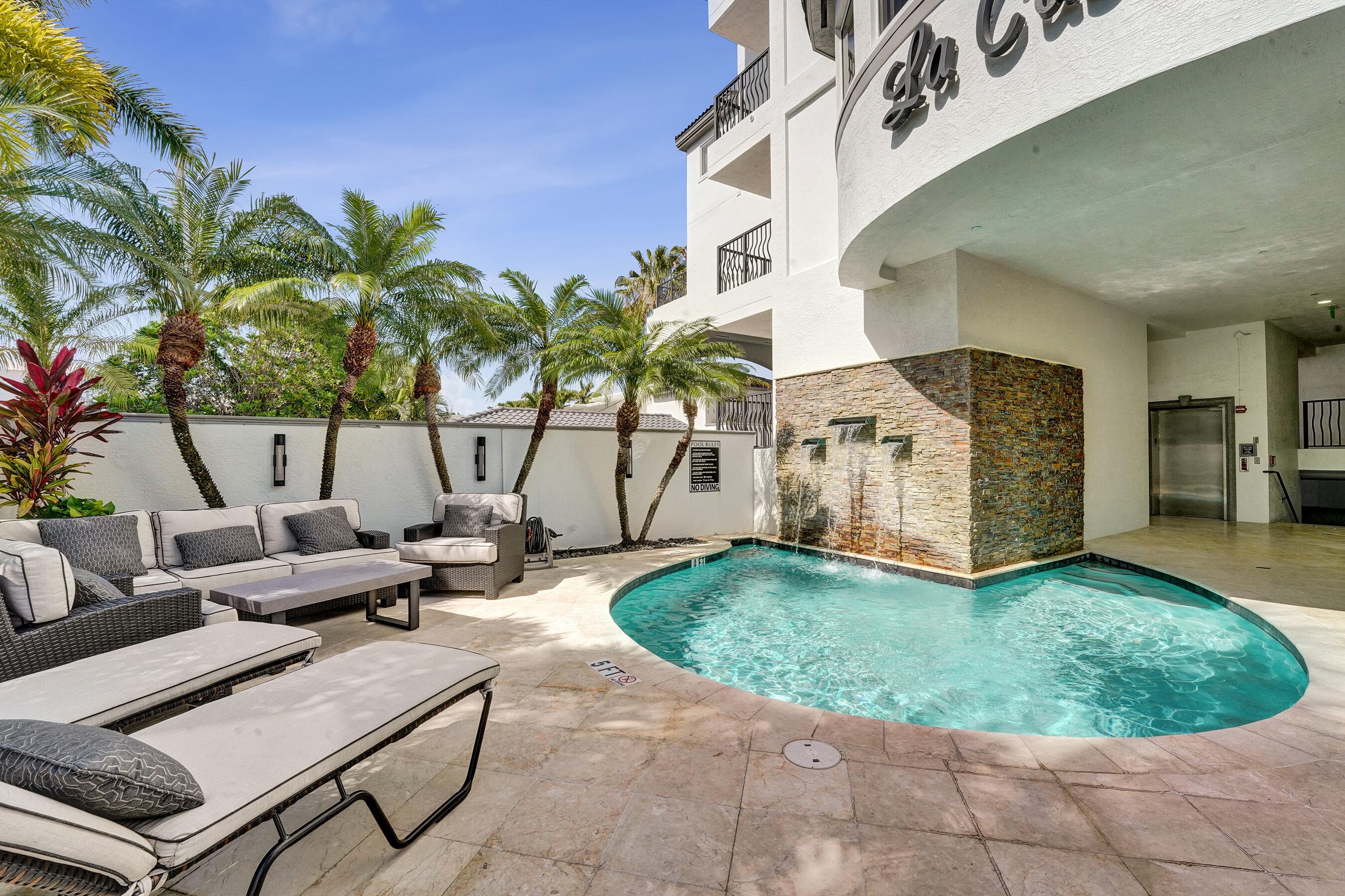 615 Bayshore Drive 402, Fort Lauderdale, FL 33304 — photo 11 of 108