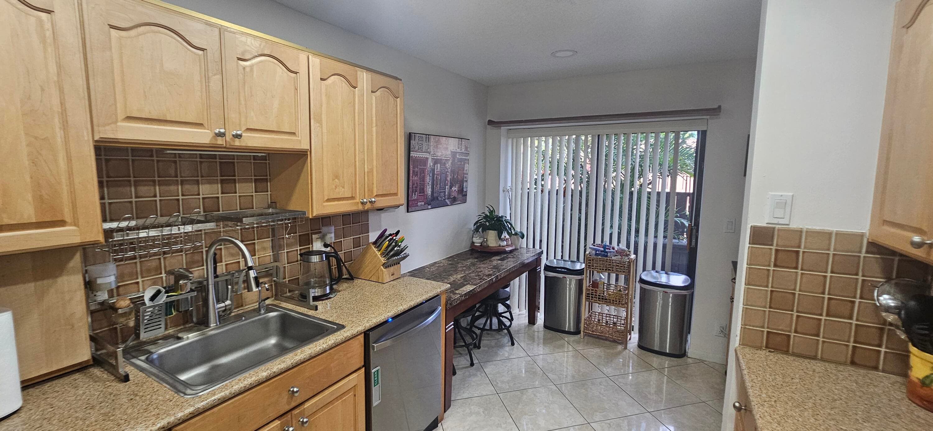 2511 N Carambola Cir Circle N 18102, Coconut Creek, FL 33066 — photo 6 of 23