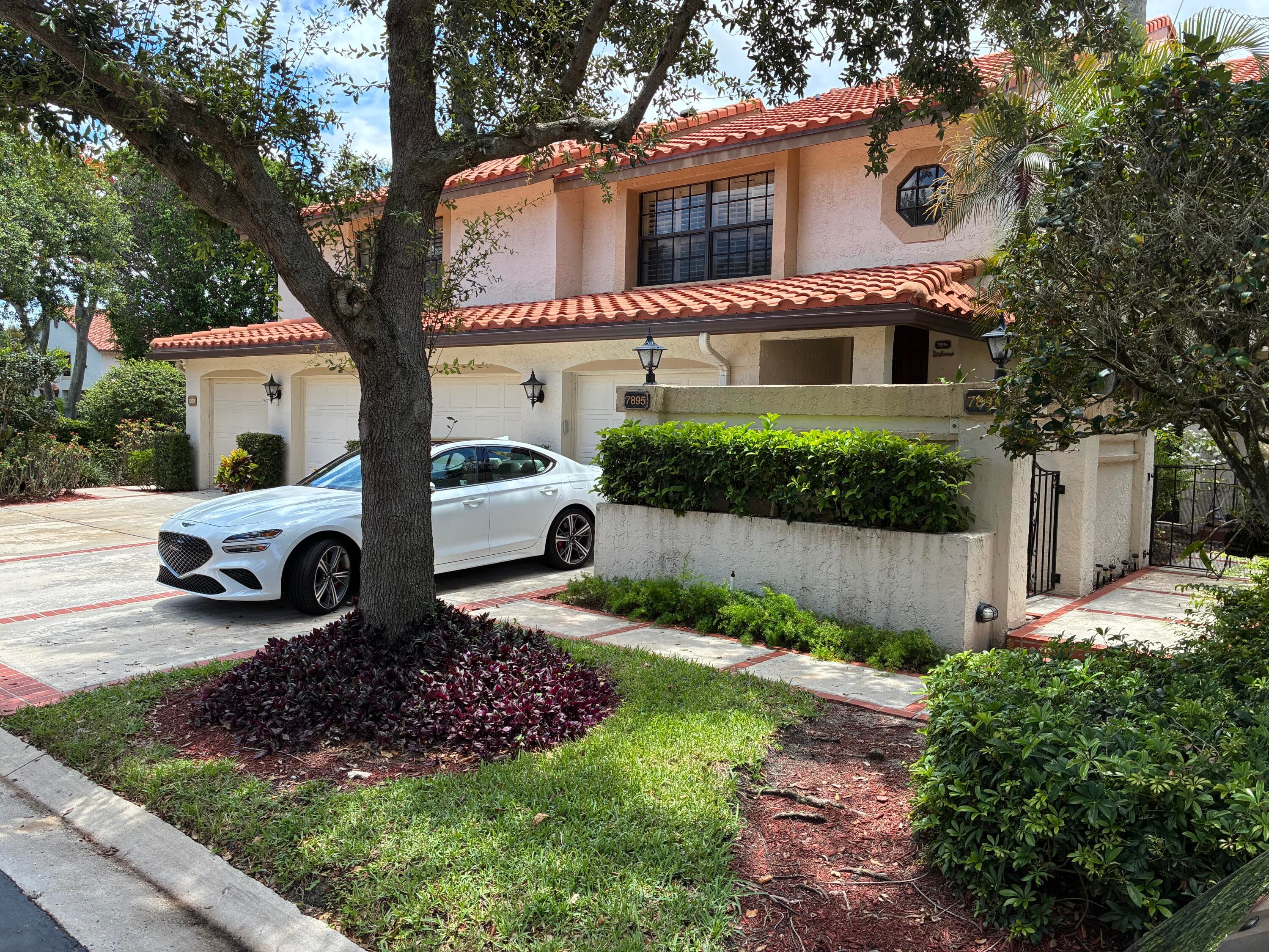 7895 La Mirada Drive, Boca Raton, FL 33433 — photo 2 of 43