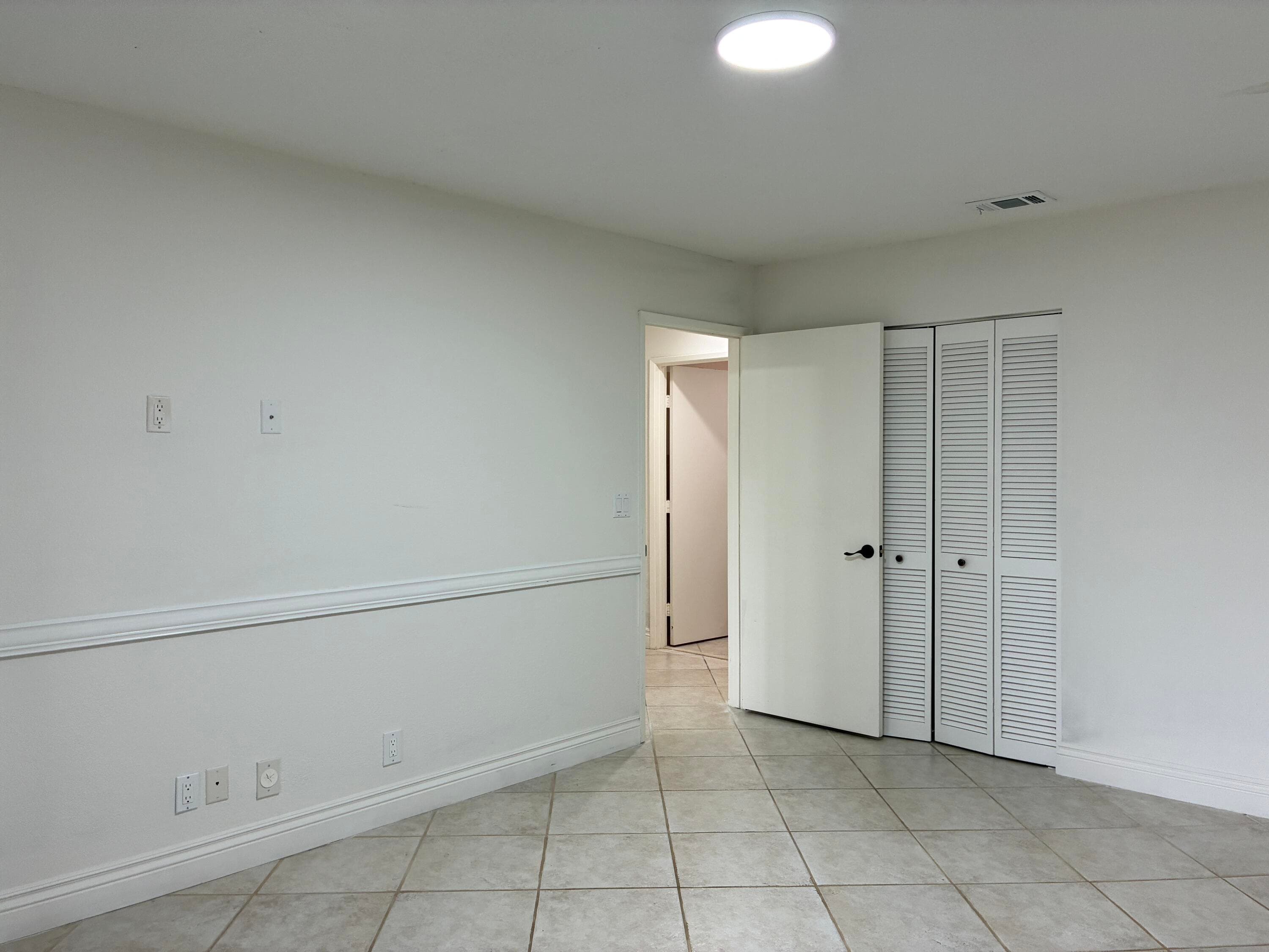 7895 La Mirada Drive, Boca Raton, FL 33433 — photo 37 of 43