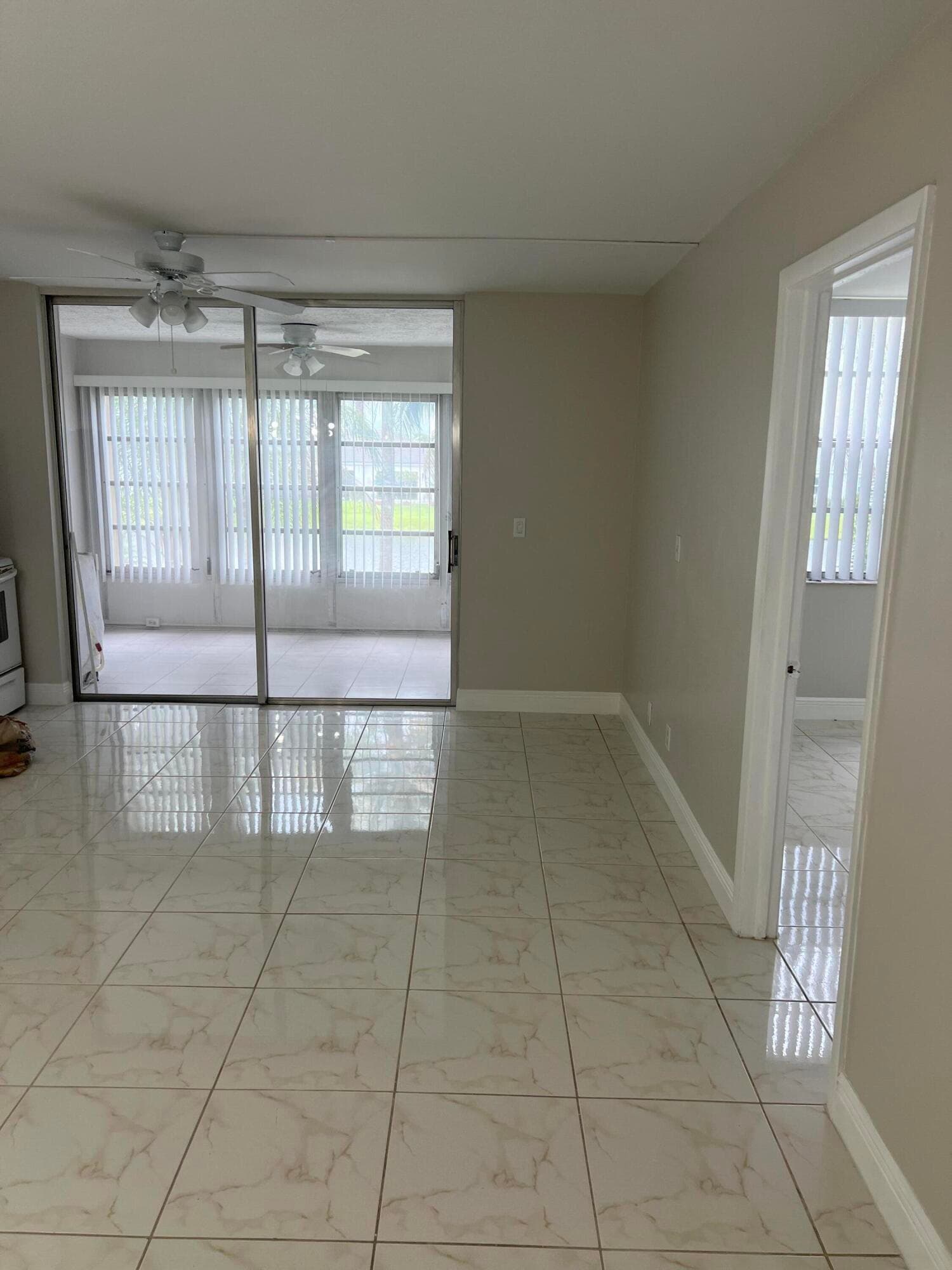 24 Abbey Lane 204, Delray Beach, FL 33446 — photo 11 of 41