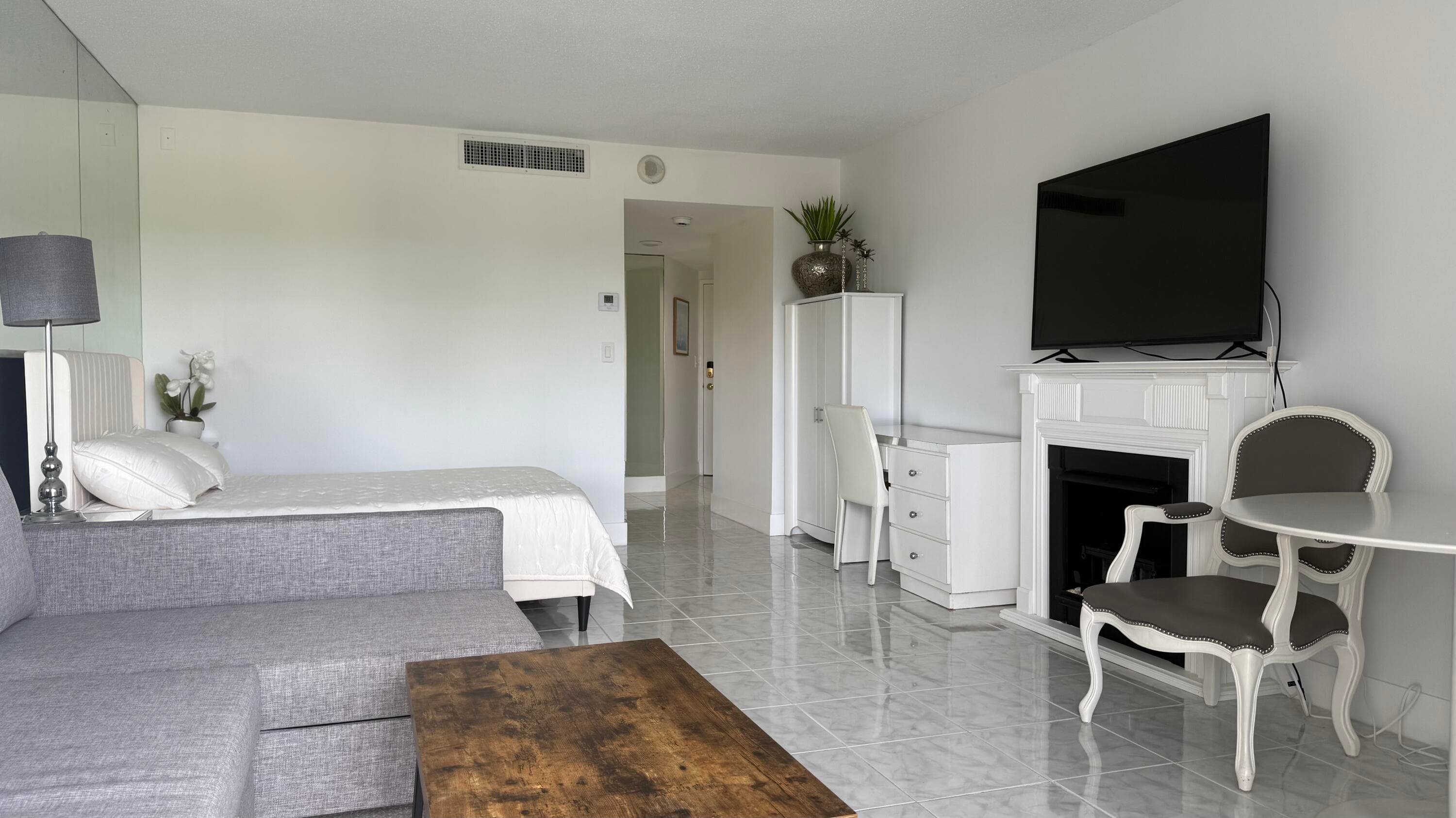 2600 N Flagler Drive 413, West Palm Beach, FL 33407 — photo 6 of 22