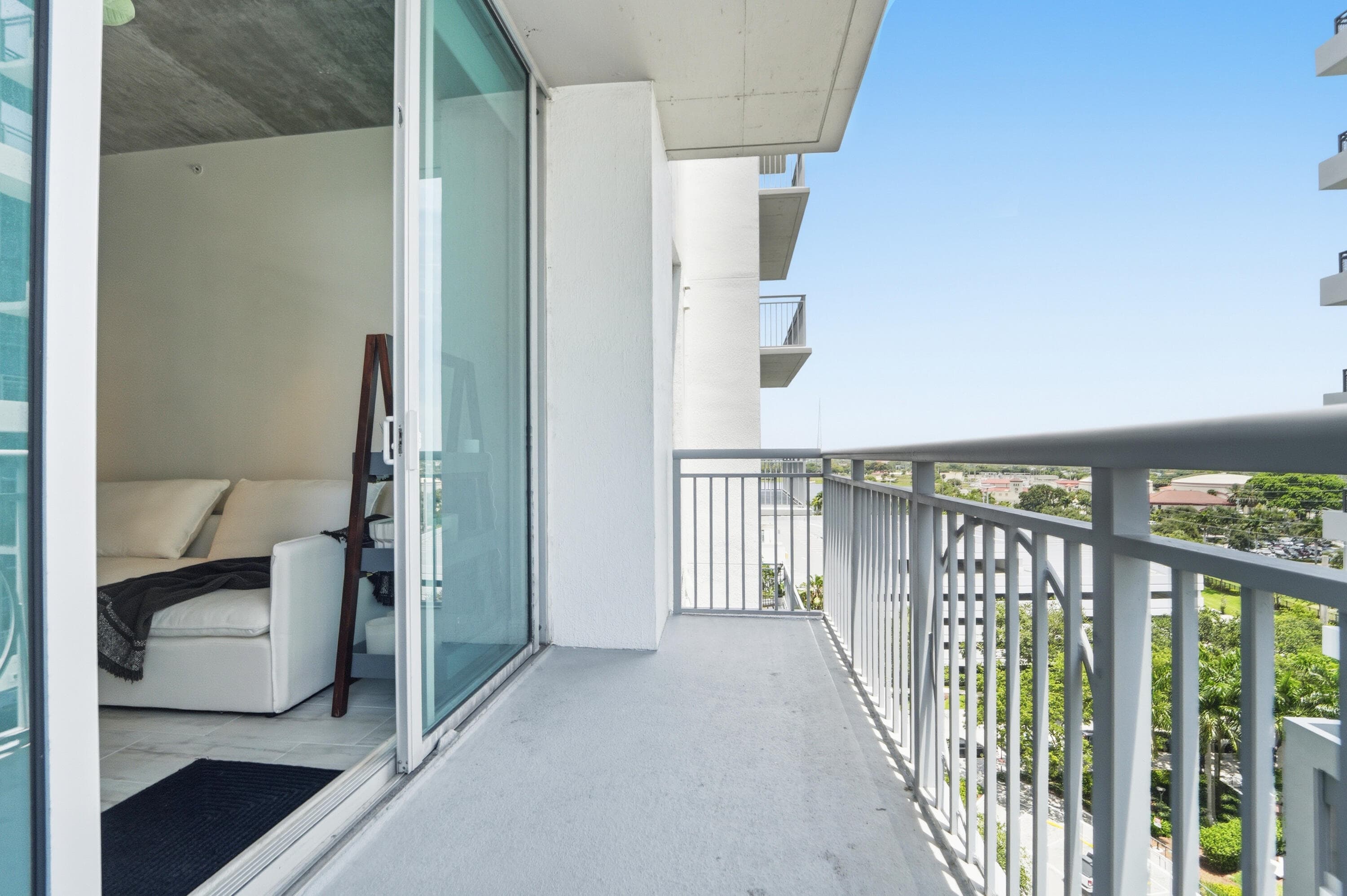 300 S Australian Avenue 919, West Palm Beach, FL 33401 — photo 28 of 76