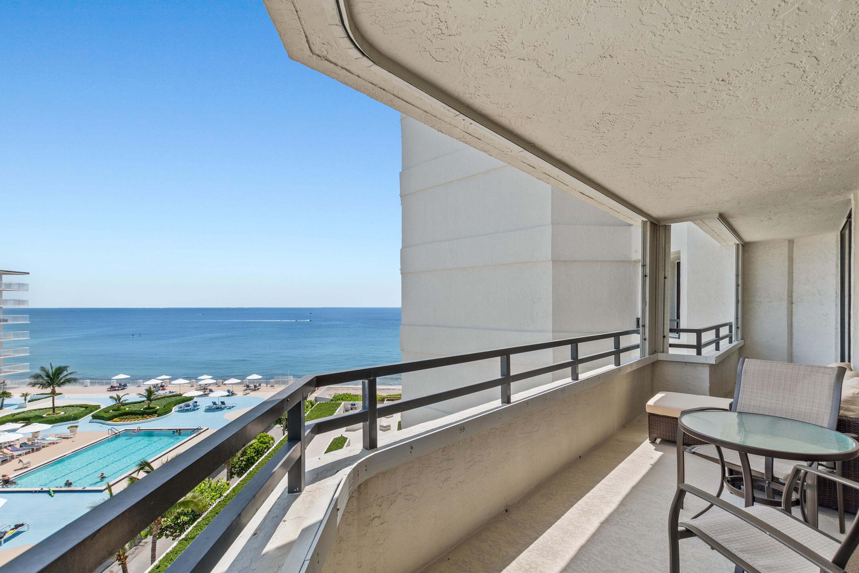 3560 S Ocean Boulevard 706, South Palm Beach, FL 33480 — photo 2 of 18