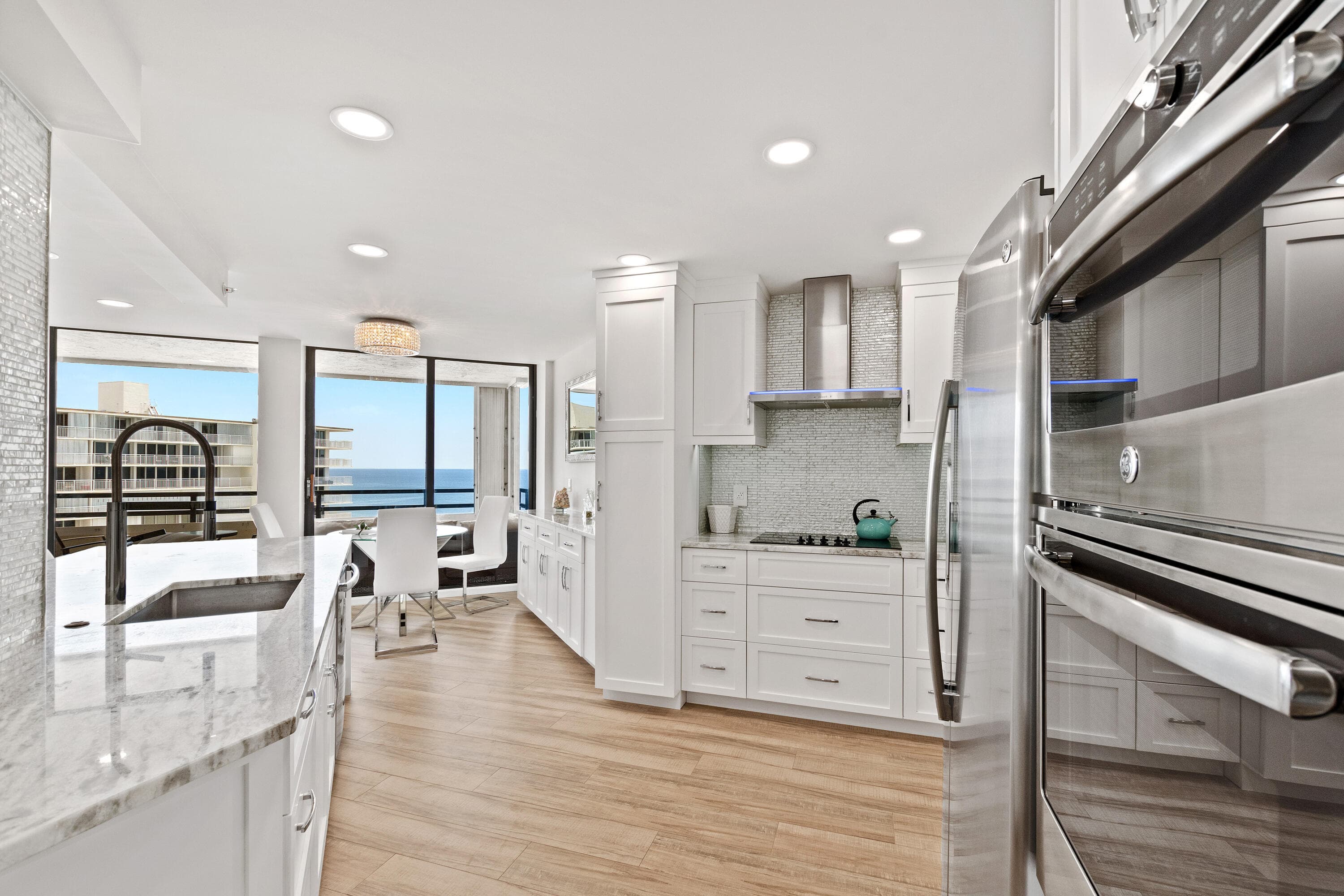 3560 S Ocean Boulevard 706, South Palm Beach, FL 33480 — photo 8 of 18