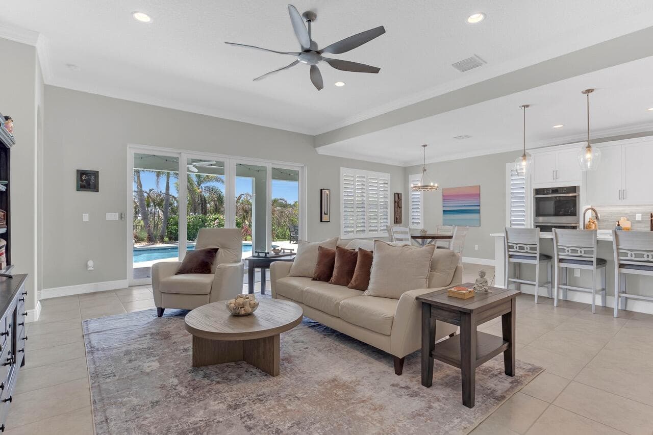 7203 33rd Square, Vero Beach, FL 32967 — photo 9 of 38