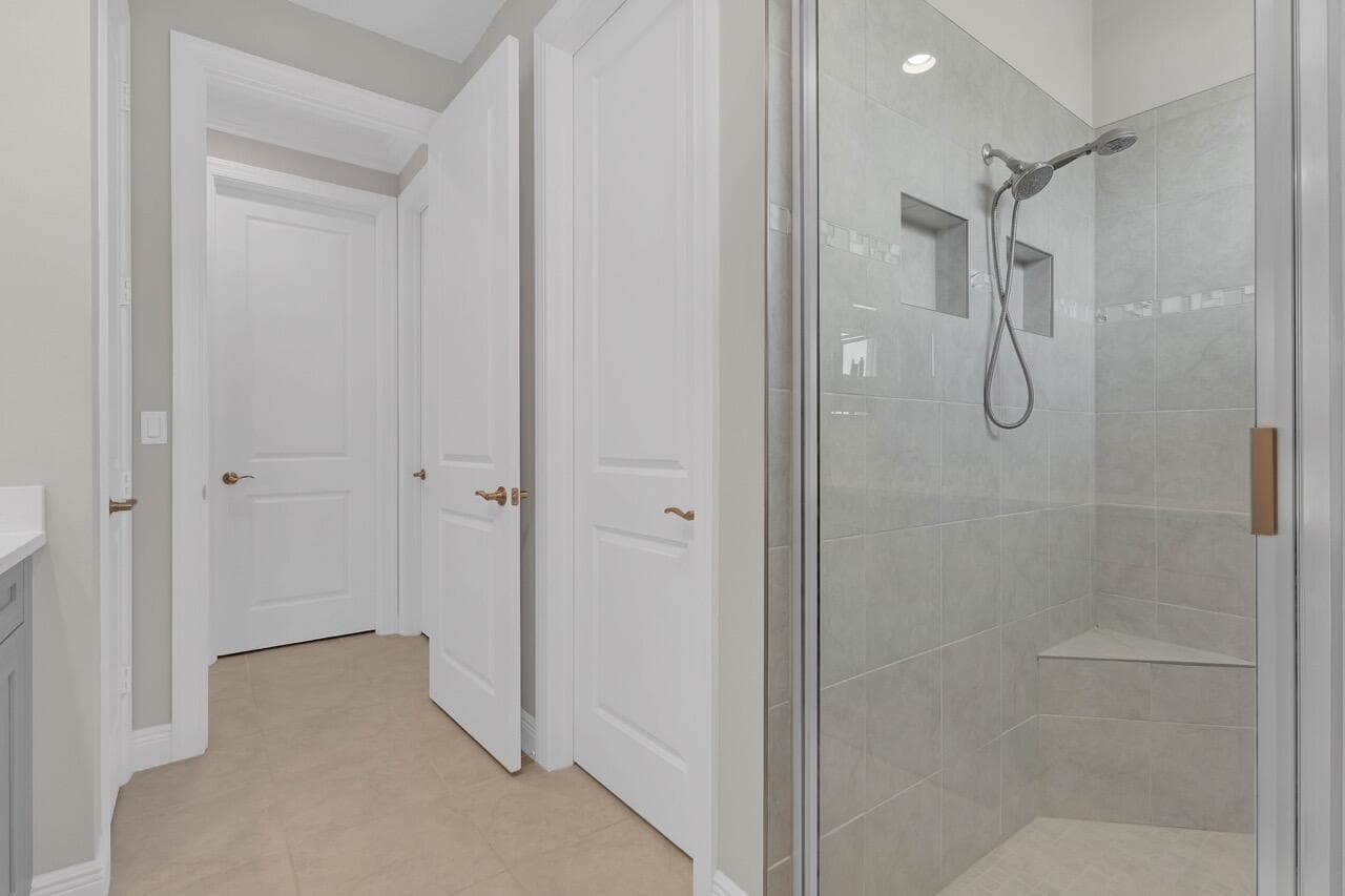 7203 33rd Square, Vero Beach, FL 32967 — photo 16 of 38