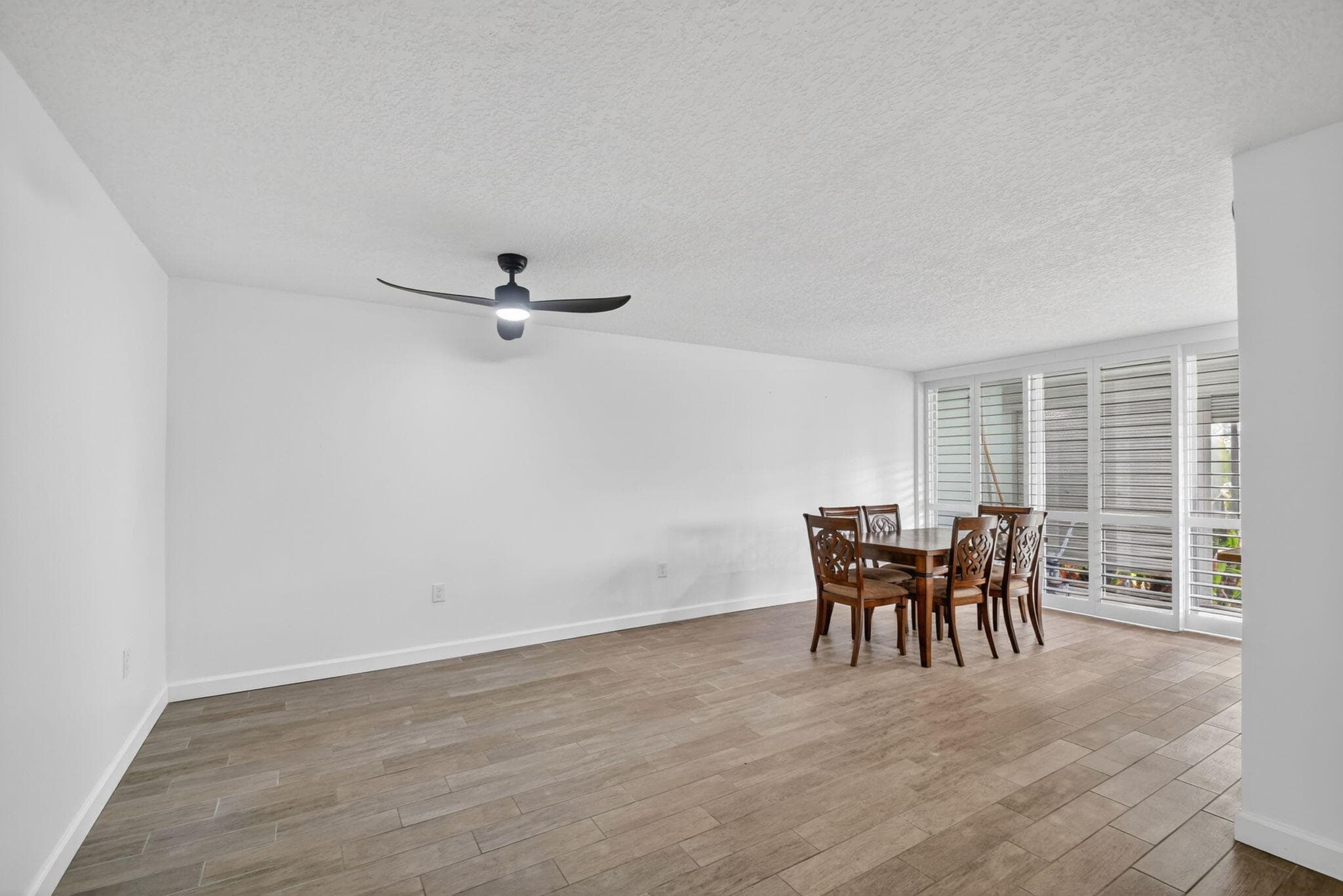 500 Davis Road 37, Palm Springs, FL 33461 — photo 4 of 46