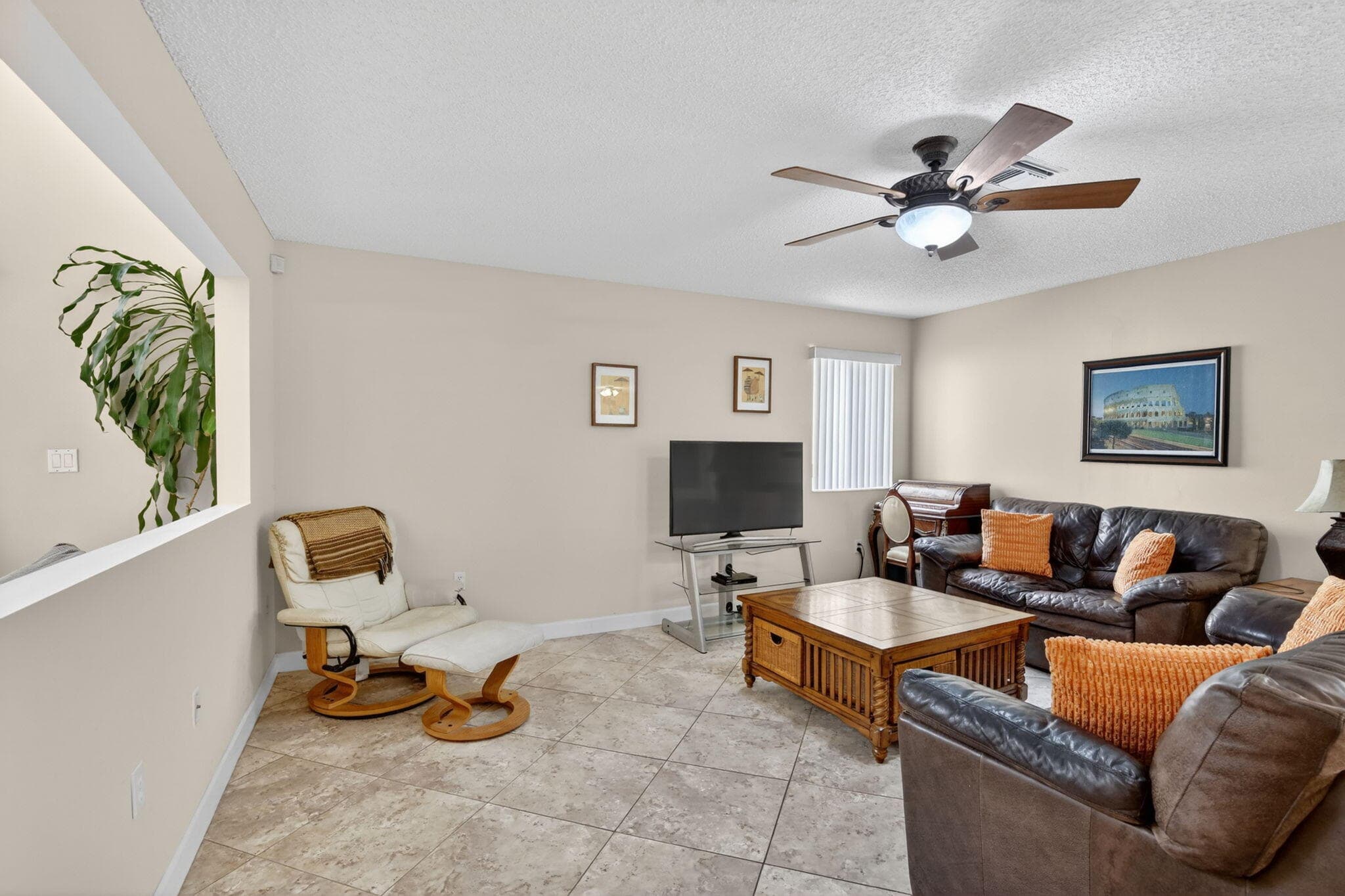 10111 NW 4th Street, Plantation, FL 33324 — photo 20 of 65