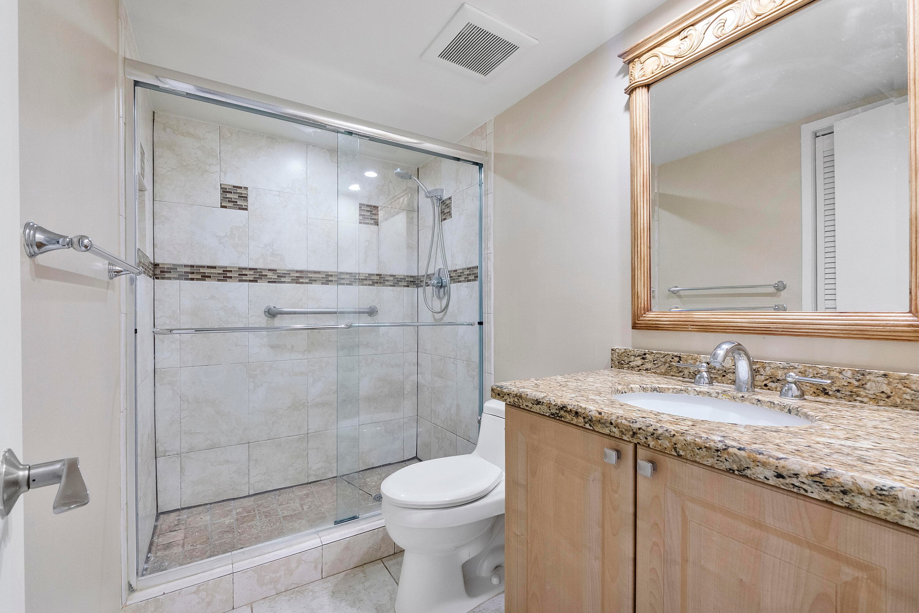 3900 Oaks Clubhouse Drive 411, Pompano Beach, FL 33069 — photo 12 of 21