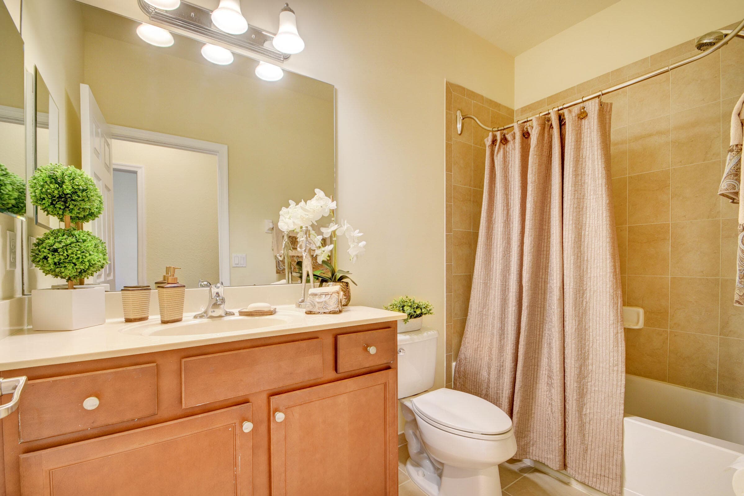 10385 Wellington Parc Drive, Wellington, FL 33449 — photo 32 of 53