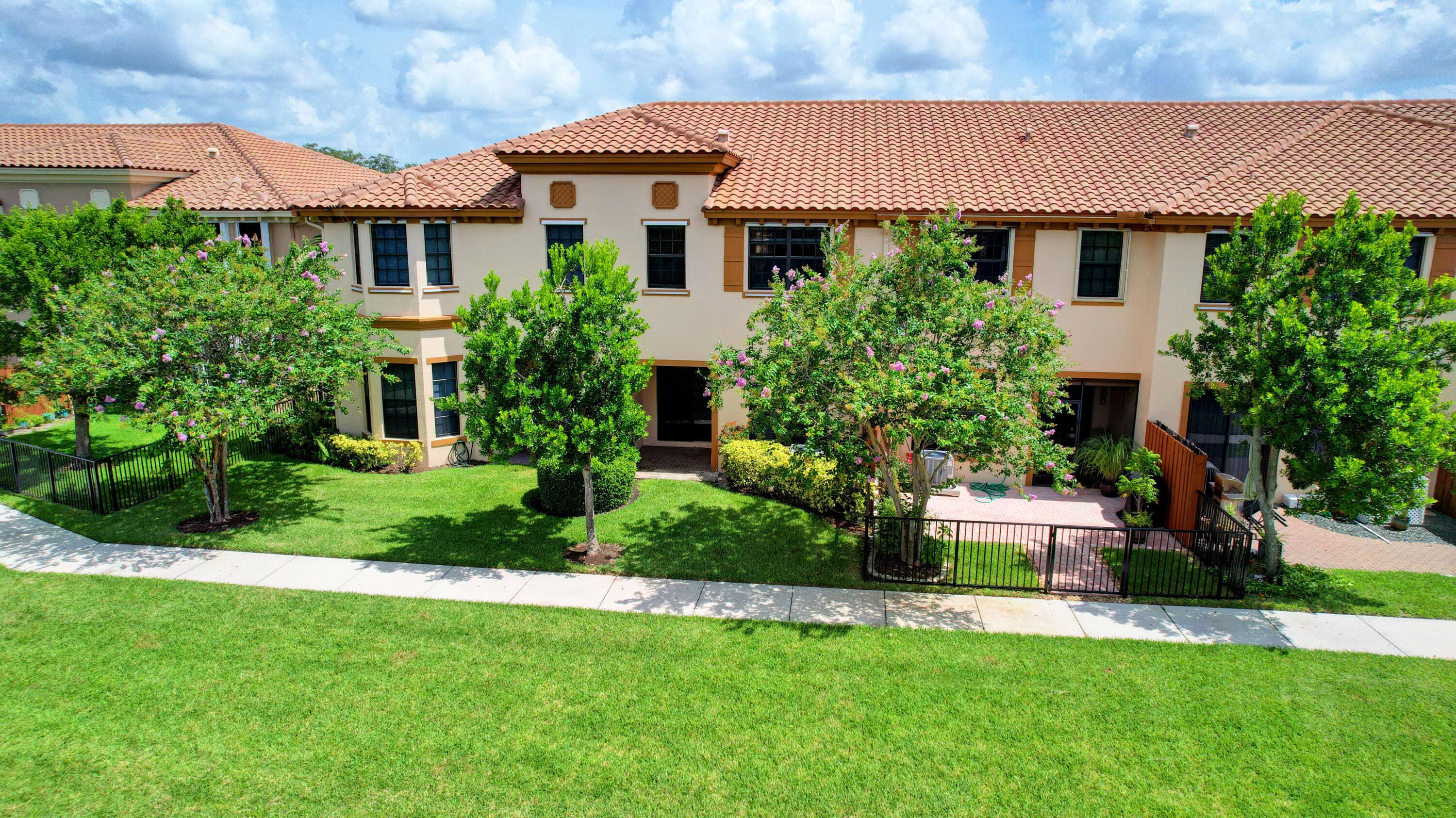 10385 Wellington Parc Drive, Wellington, FL 33449 — photo 39 of 53