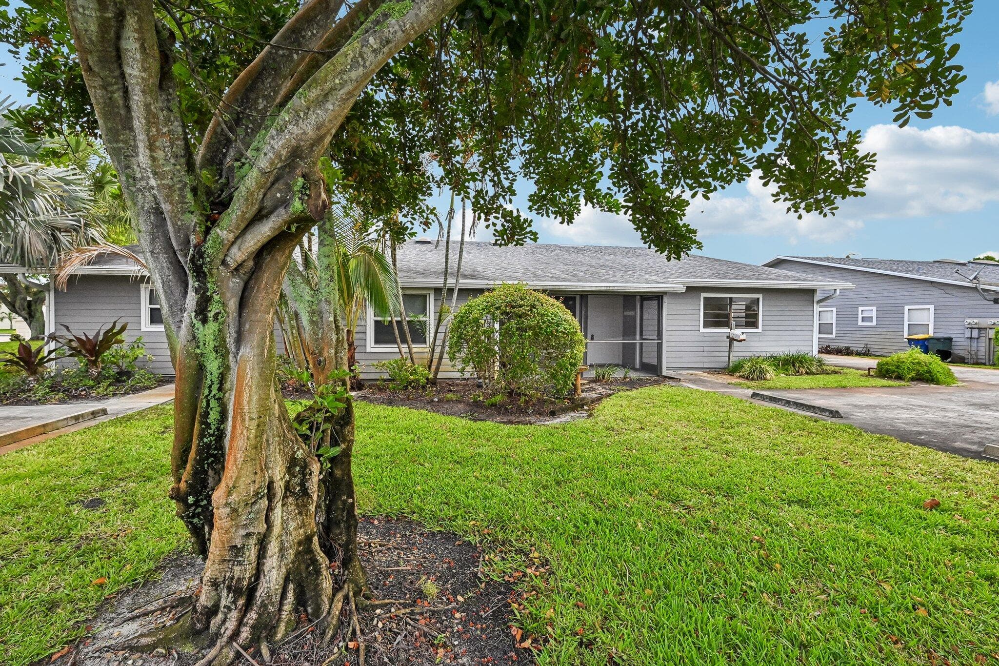 9095 SE Hobe Ridge Avenue, Hobe Sound, FL 33455 — photo 17 of 19