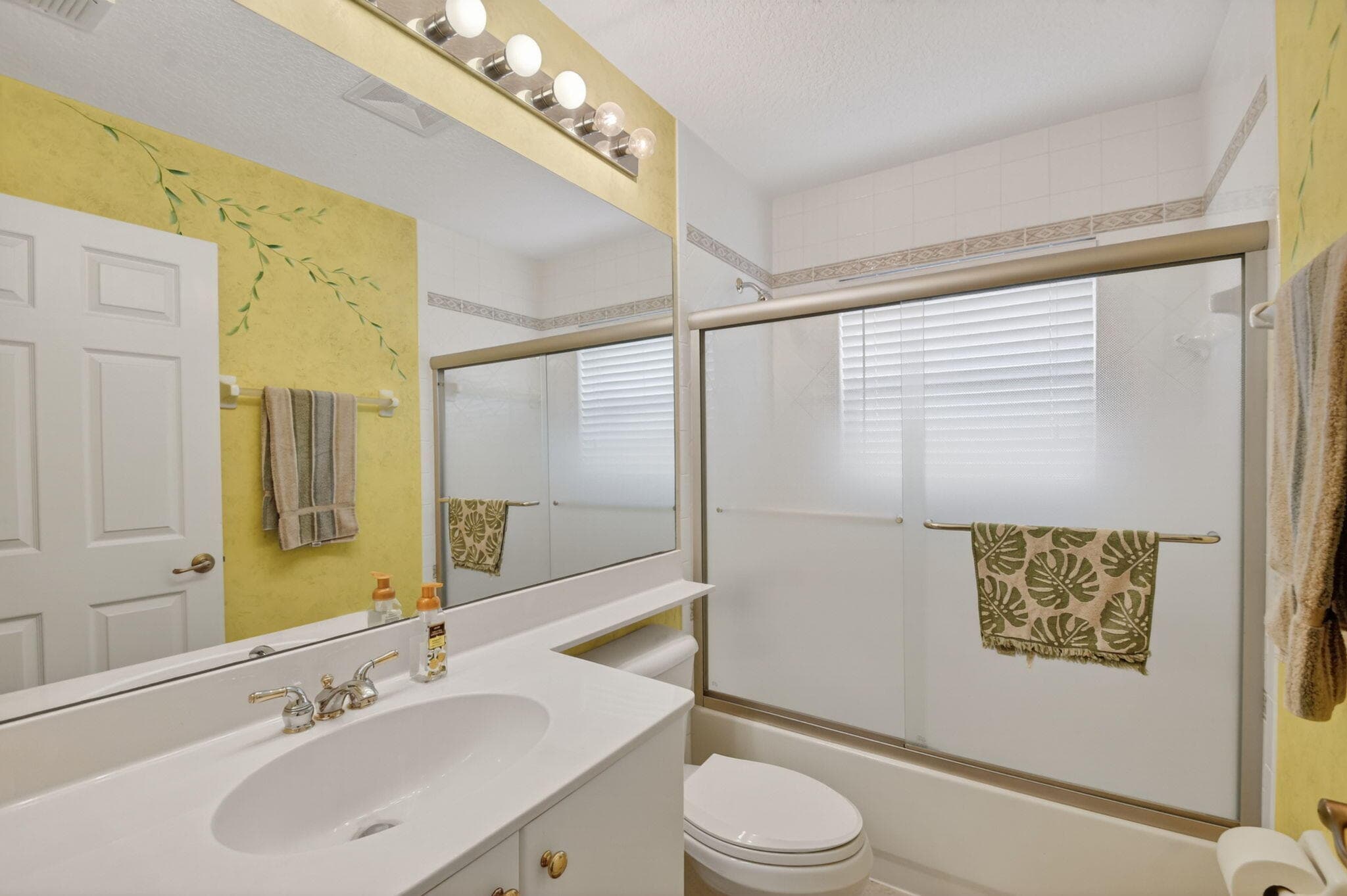 6544 Via Primo Street, Lake Worth, FL 33467 — photo 29 of 96