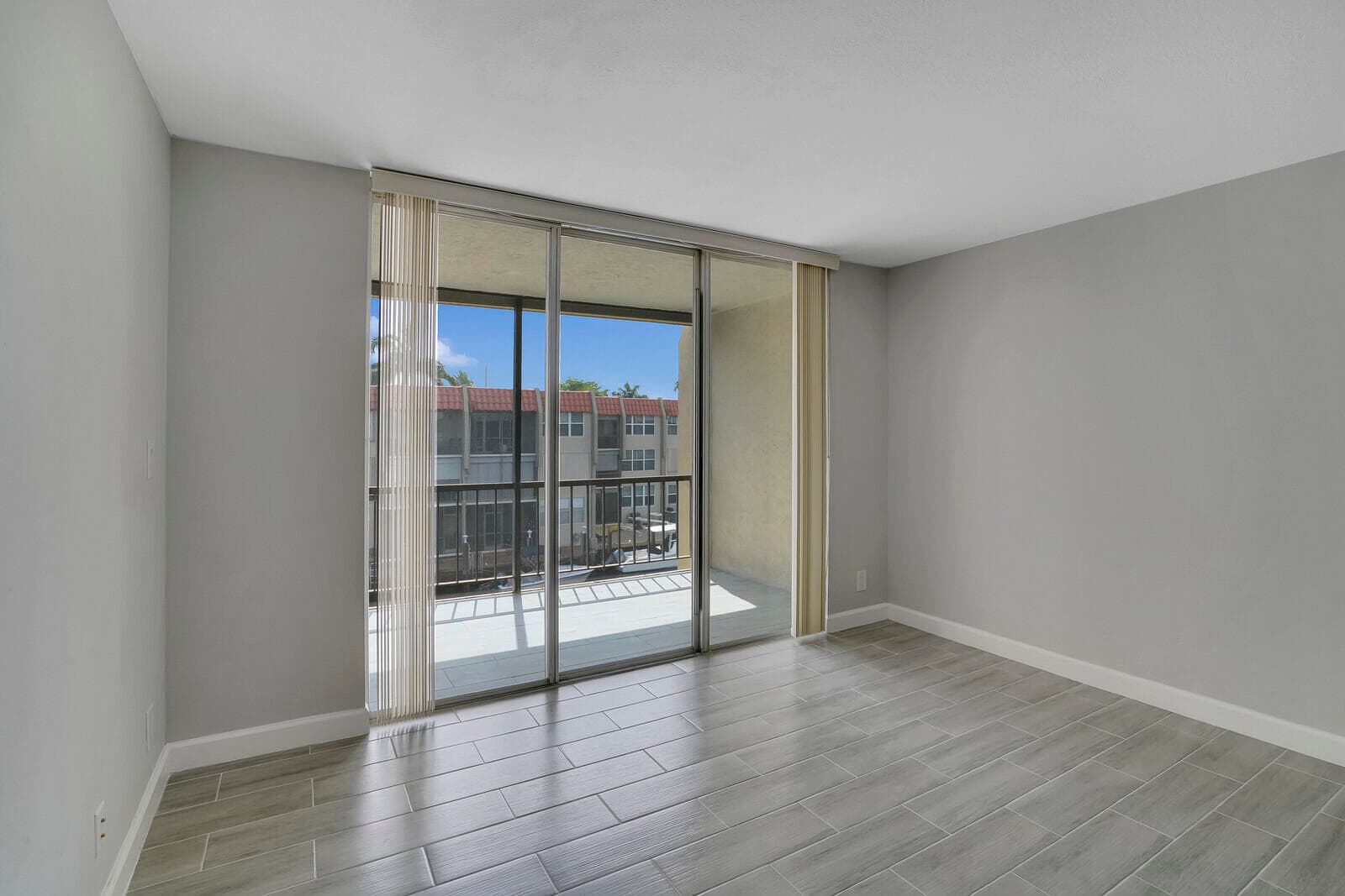 777 S Federal Highway 301e, Pompano Beach, FL 33062 — photo 18 of 36