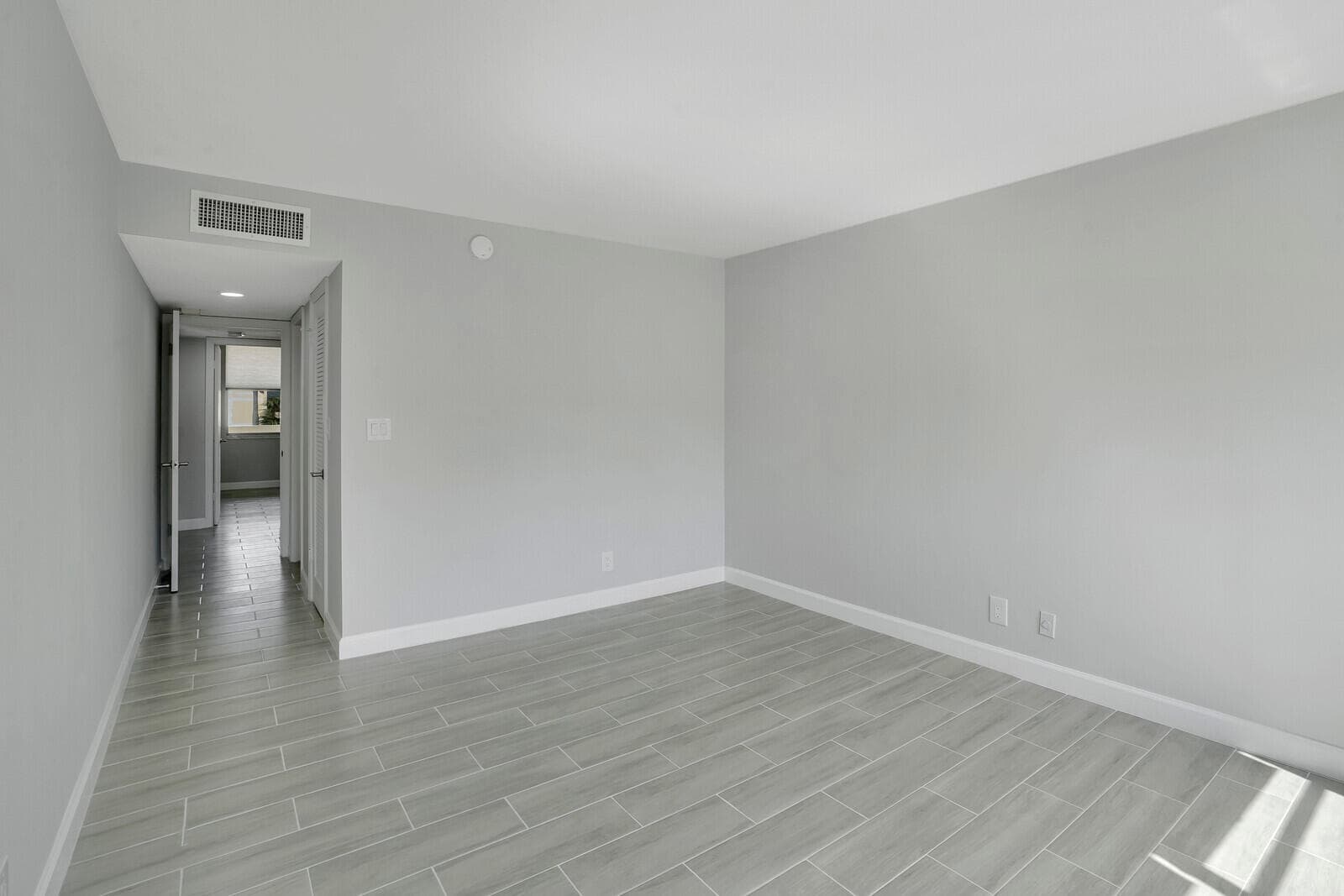 777 S Federal Highway 301e, Pompano Beach, FL 33062 — photo 25 of 36