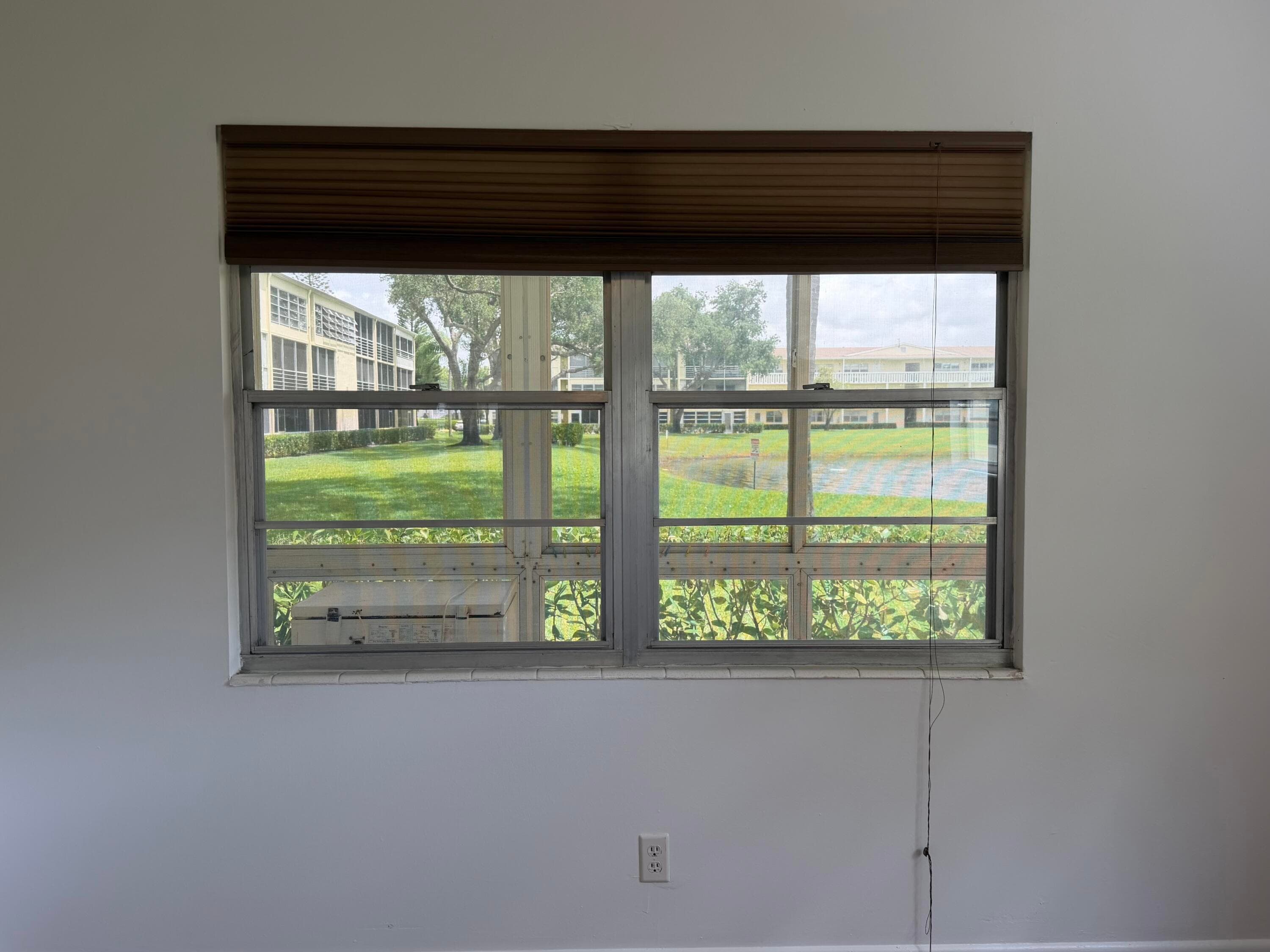52 Dorset Drive B, Boca Raton, FL 33434 — photo 28 of 36