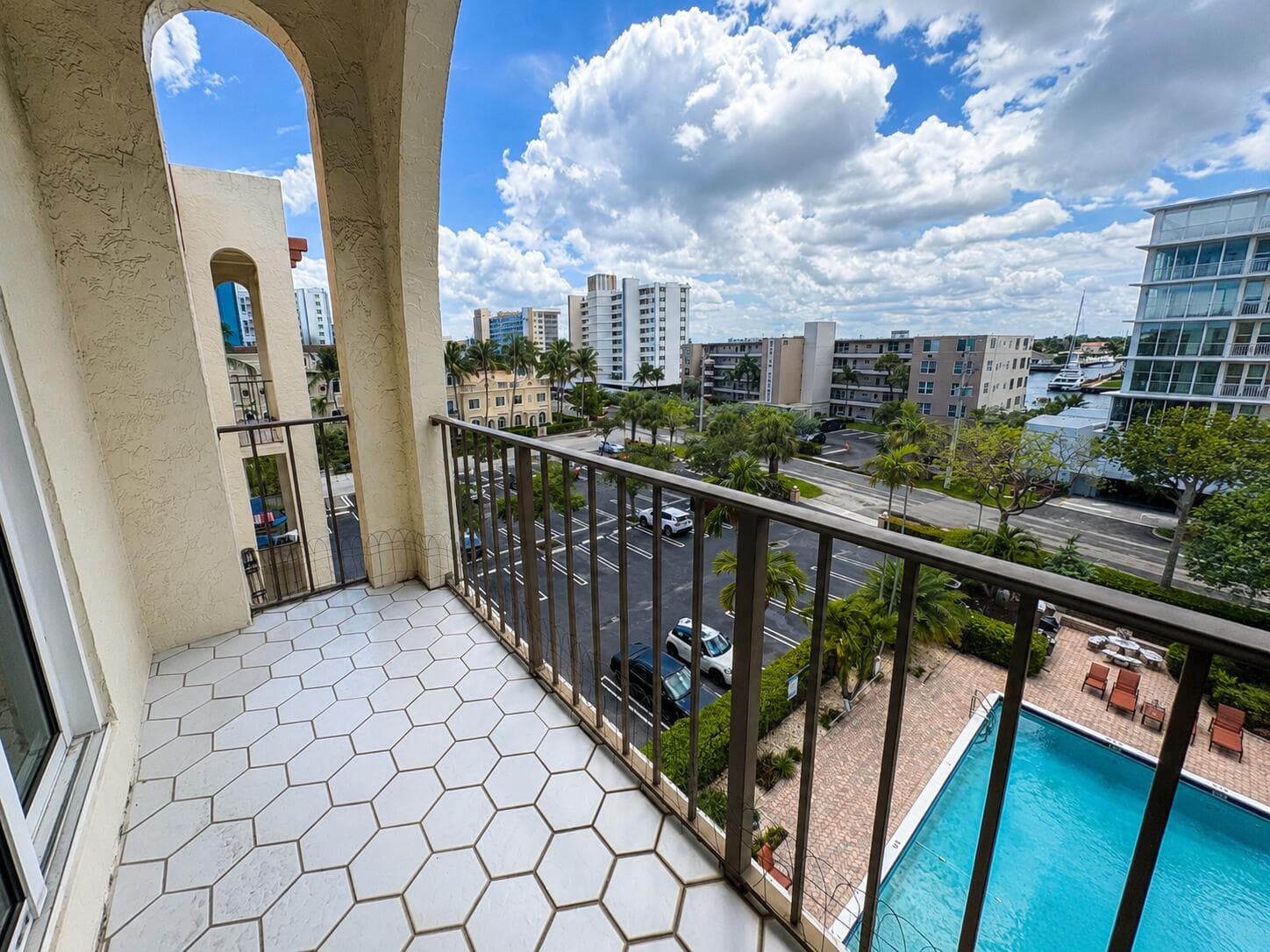 400 N Riverside Drive 503, Pompano Beach, FL 33062 — photo 13 of 28