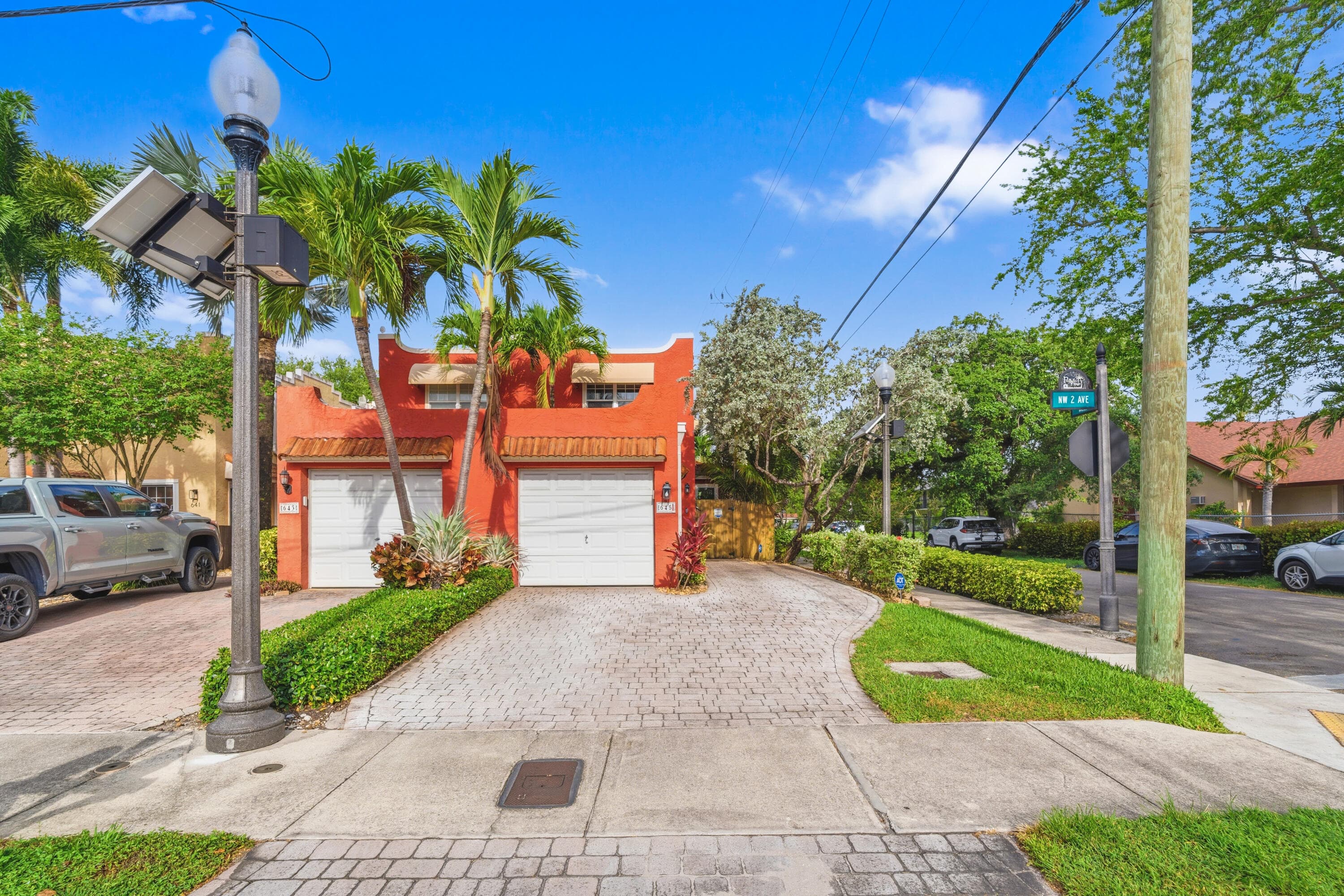 645 NW 2nd Avenue, Fort Lauderdale, FL 33311 — photo 28 of 29
