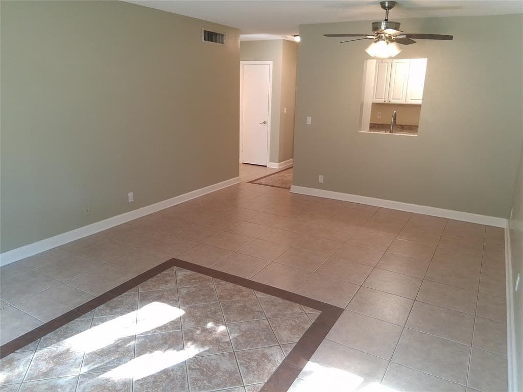 5720 NE 22nd Way 406, Fort Lauderdale, FL 33308 — photo 3 of 28