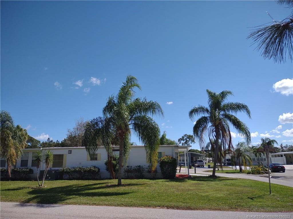 1 Montanzas Road, Port St. Lucie, FL 34952 — photo 9 of 24