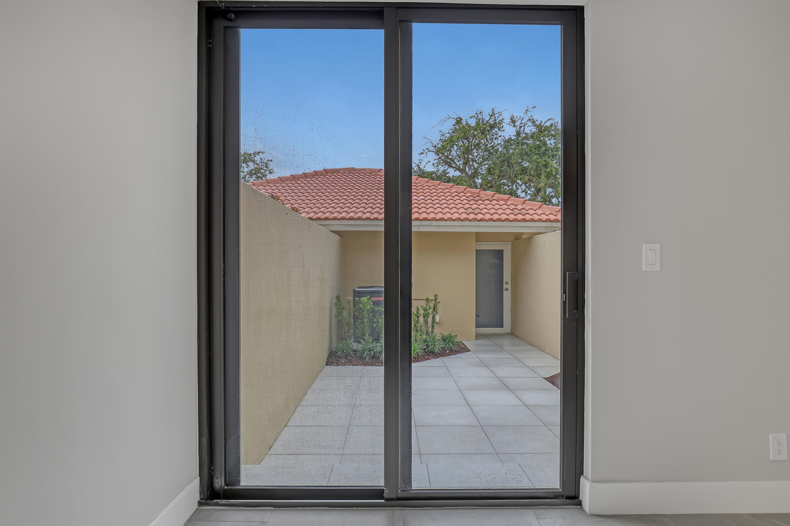 132 Old Meadow Way, Palm Beach Gardens, FL 33418 — photo 32 of 54