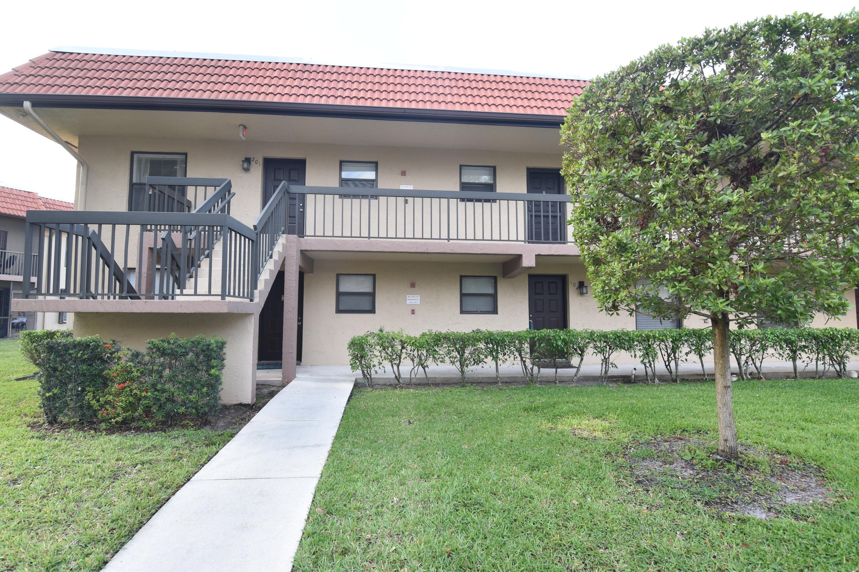 21895 Lake Forest Circle 102, Boca Raton, FL 33433 — photo 1 of 19