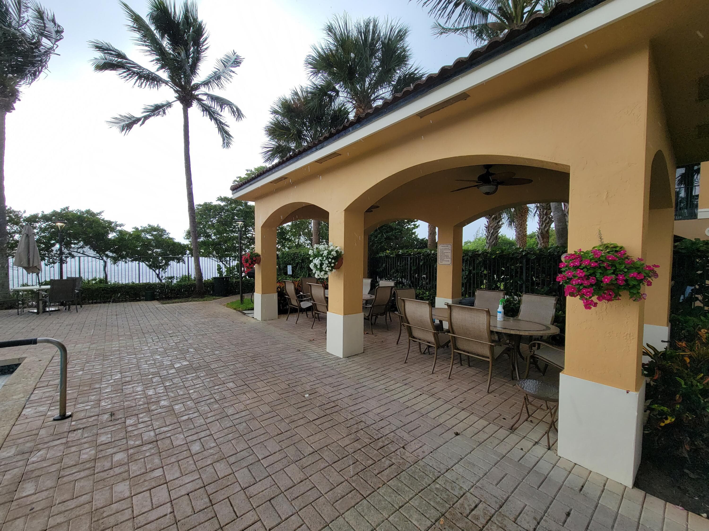 400 Scotia Drive 203, Hypoluxo, FL 33462 — photo 27 of 37