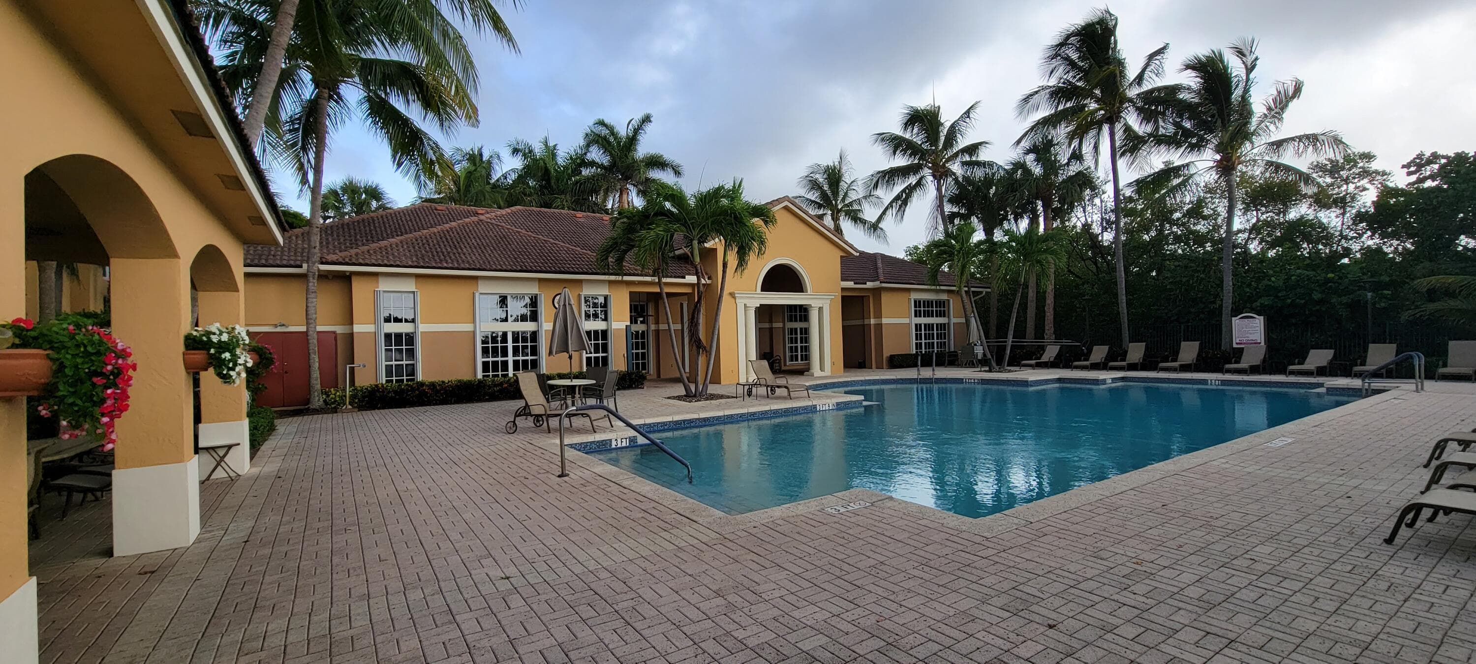 400 Scotia Drive 203, Hypoluxo, FL 33462 — photo 29 of 37