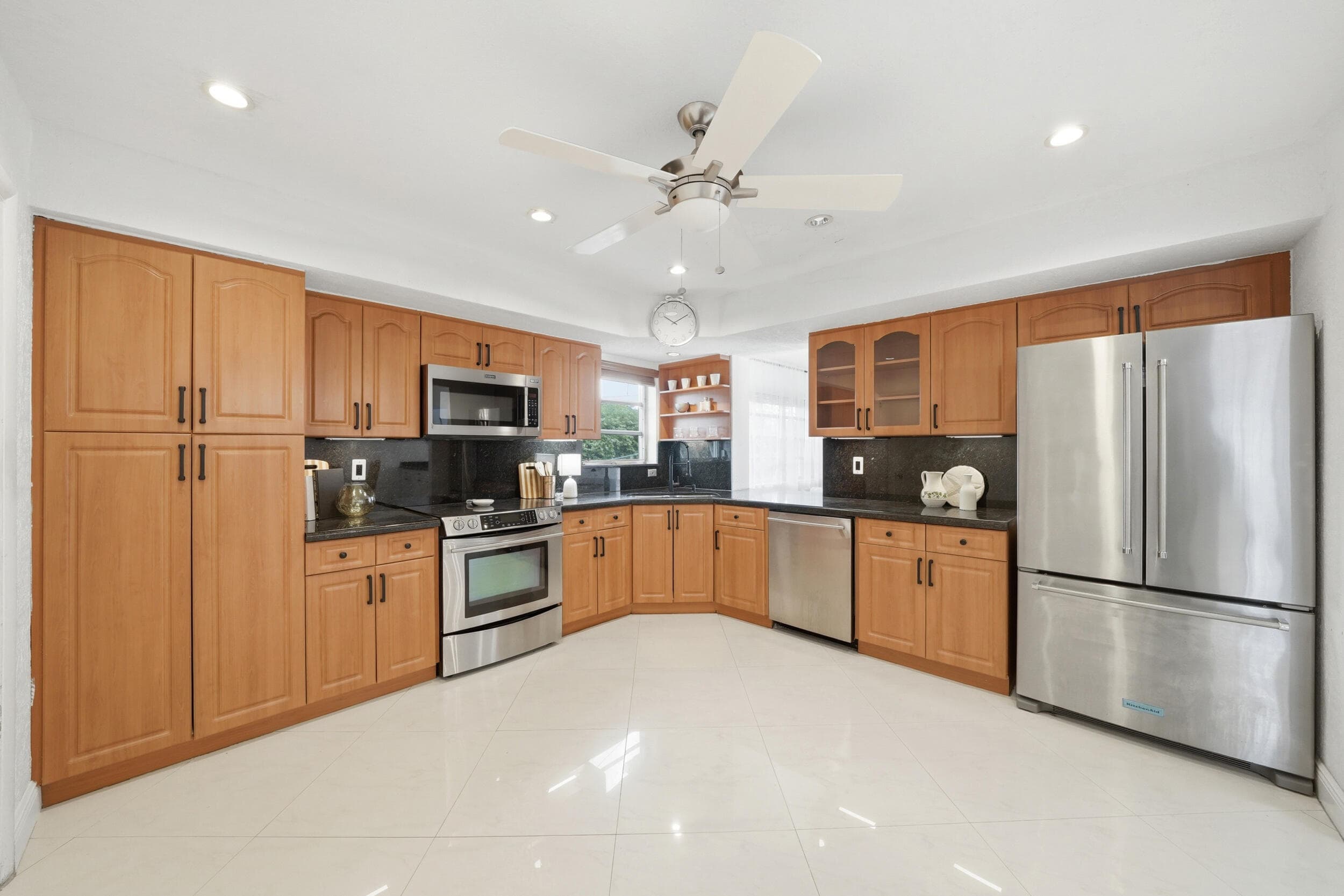 5501 Monroe Street, Hollywood, FL 33021 — photo 22 of 31