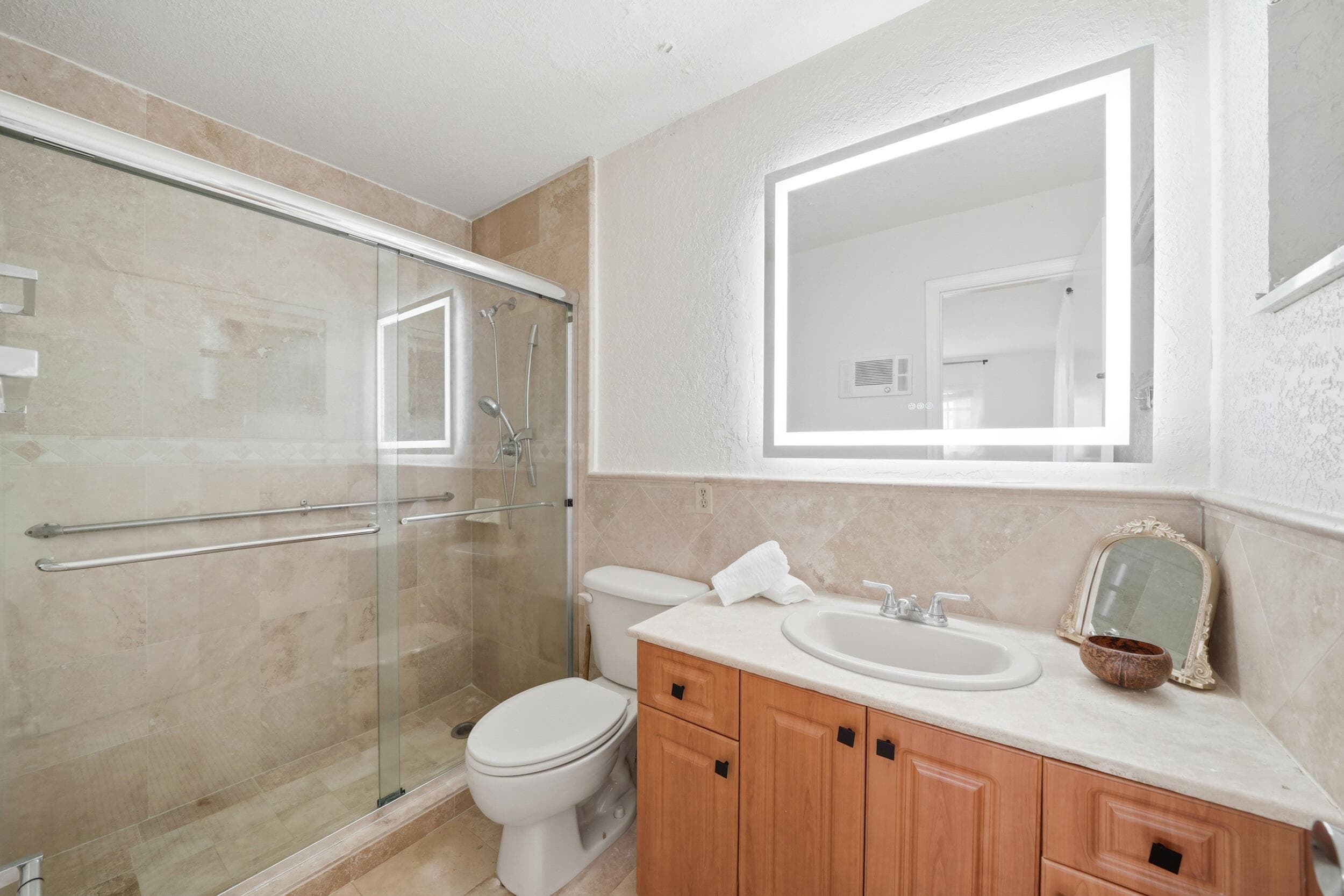 5501 Monroe Street, Hollywood, FL 33021 — photo 14 of 31