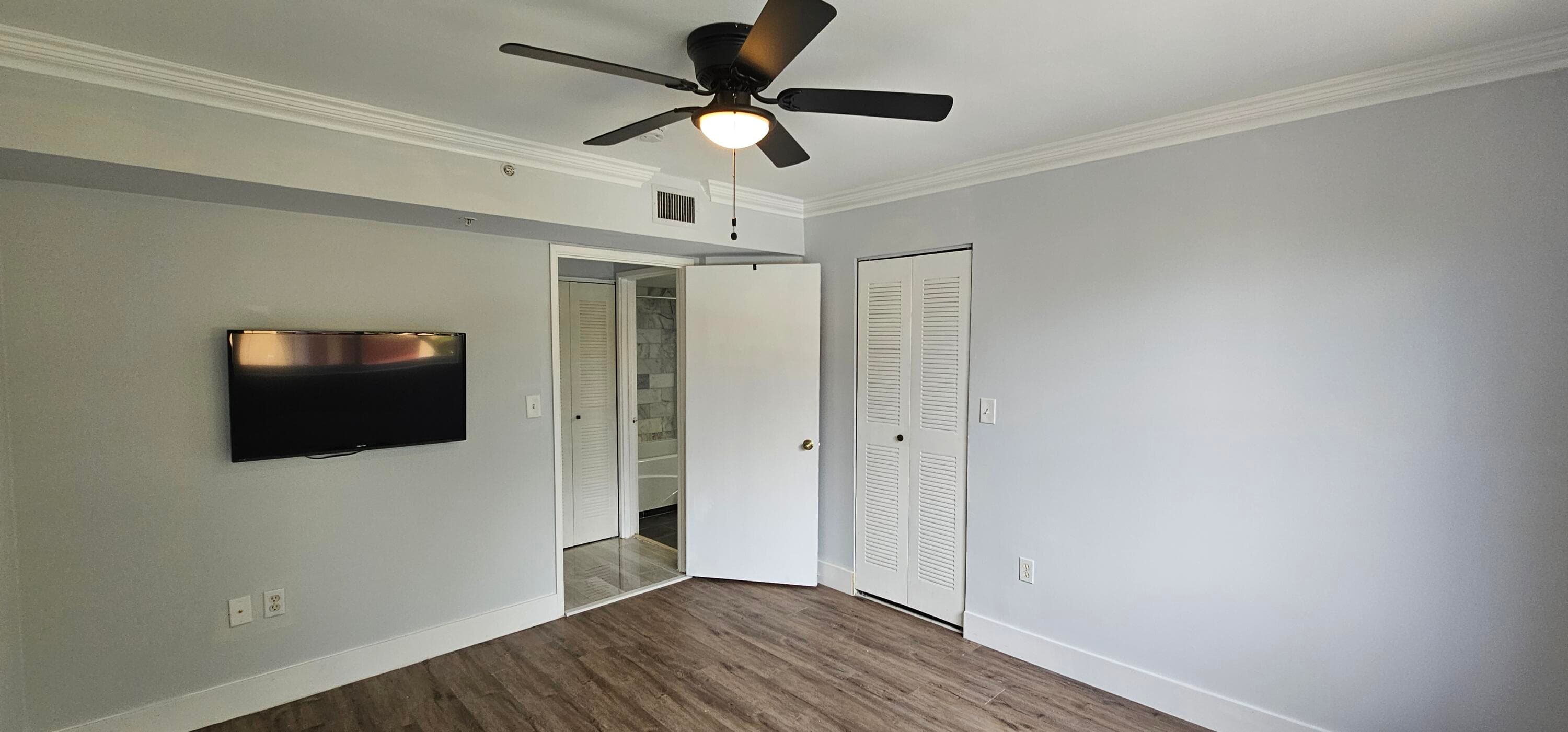 400 Scotia Drive 203, Hypoluxo, FL 33462 — photo 12 of 37