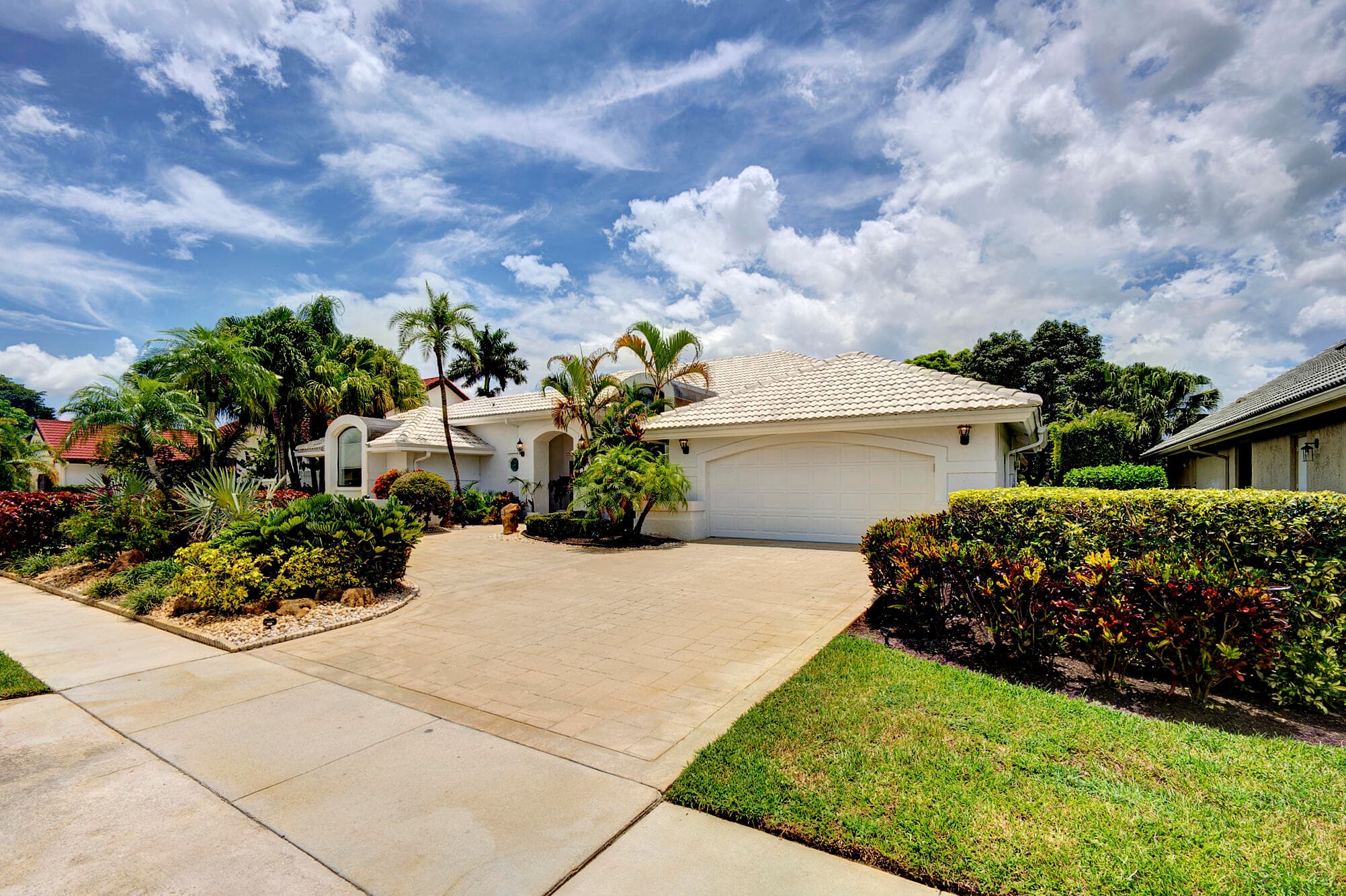10252 Shireoaks Lane, Boca Raton, FL 33498 — photo 2 of 52