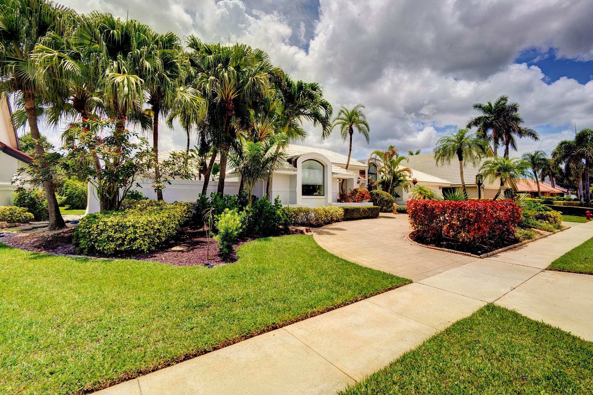 10252 Shireoaks Lane, Boca Raton, FL 33498 — photo 3 of 52