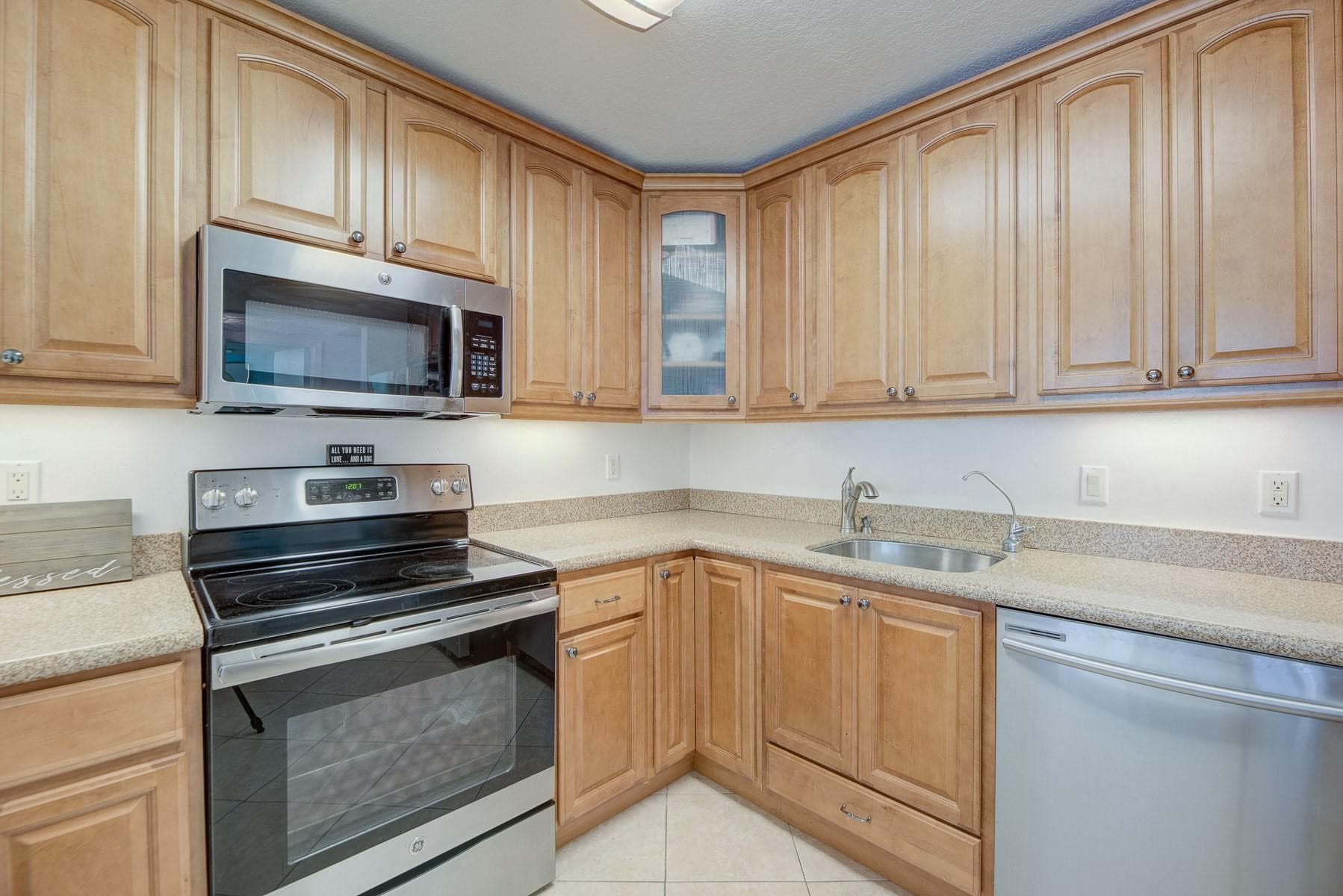 7081 Environ Boulevard 143, Lauderhill, FL 33319 — photo 15 of 48